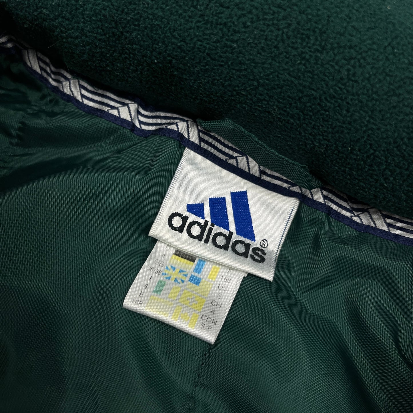 01804 Adidas 90s quilted Coach Jacket