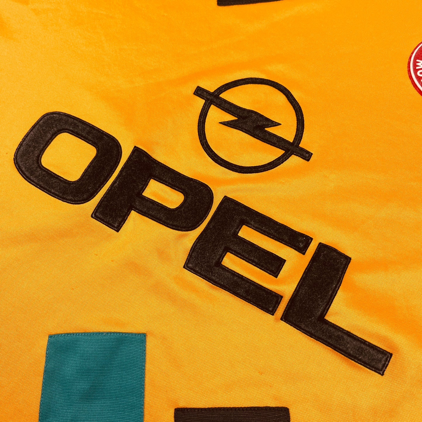 02287 Adidas FC Bayern München 1993-1995 Away Jersey