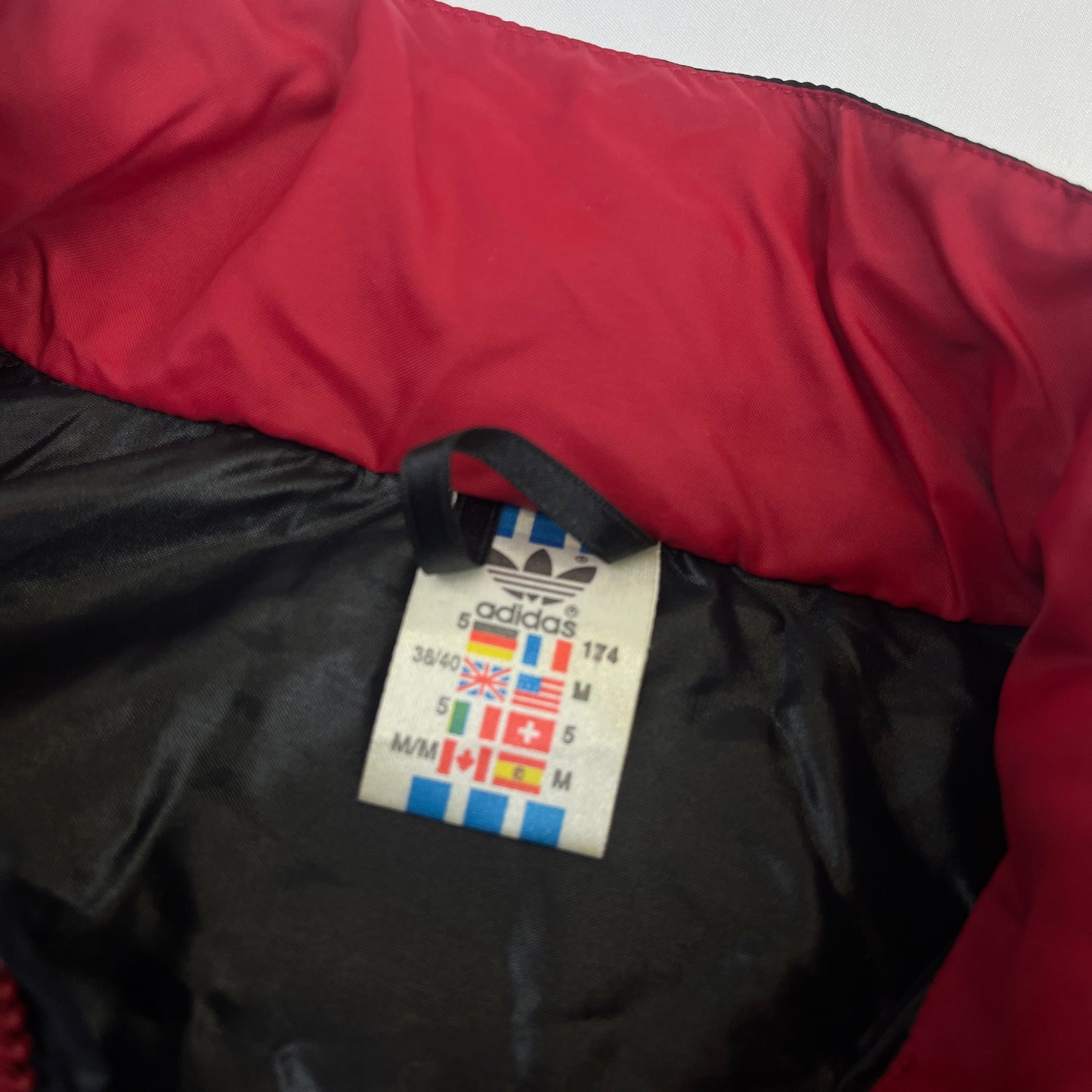 02649 Adidas 90s lightweight Jacket