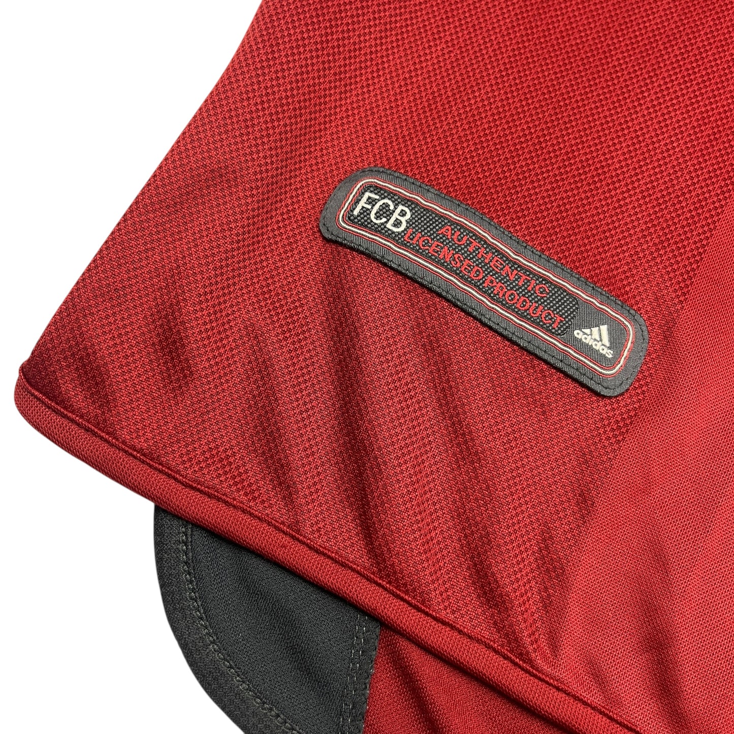 02702 Adidas FC Bayern München Owen Hargreves 2001-2002 Home Jersey