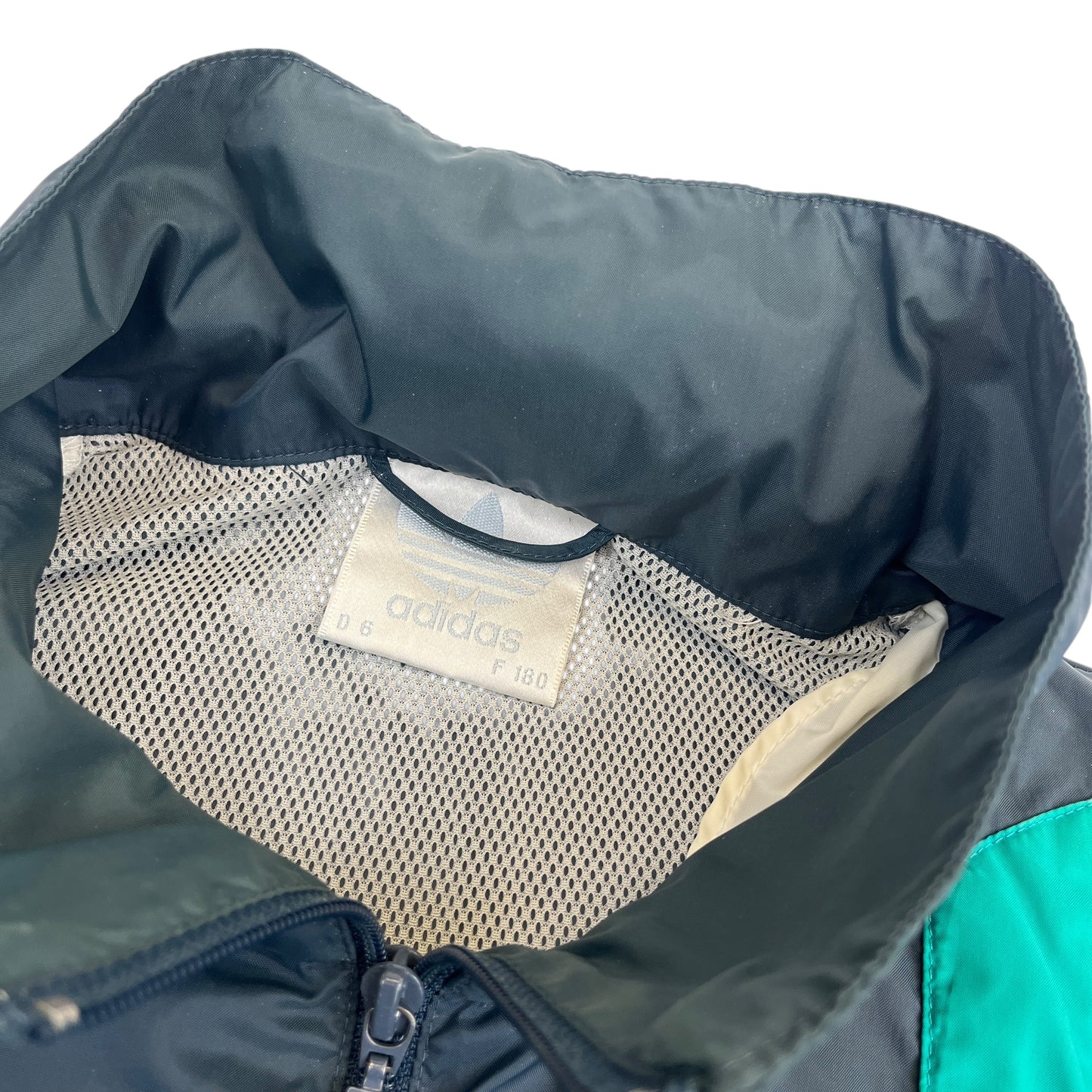 02693 Adidas 90s Rainjacket