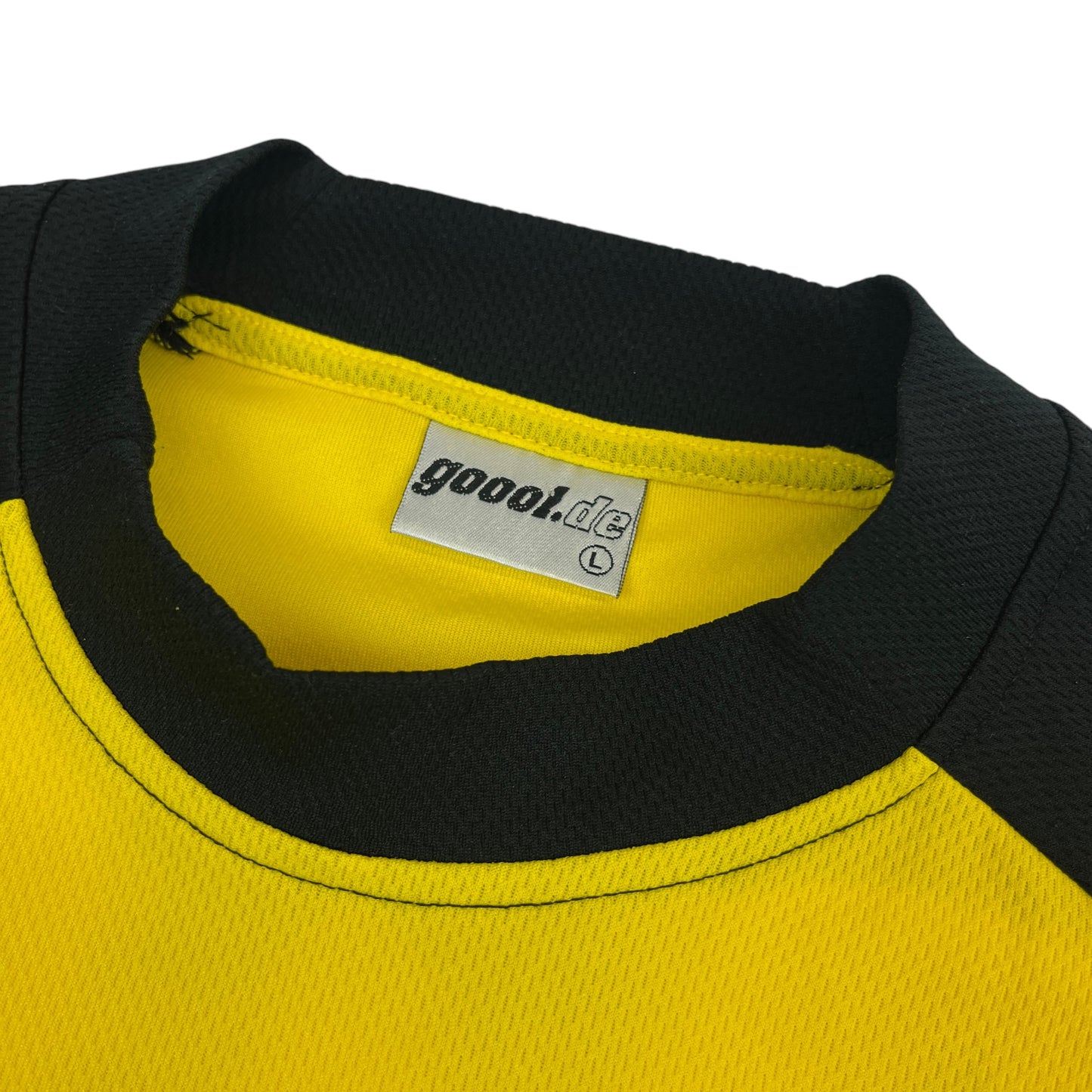 02617 Gool Borussia Dortmund 2002 Home Fan Jersey „Sven“
