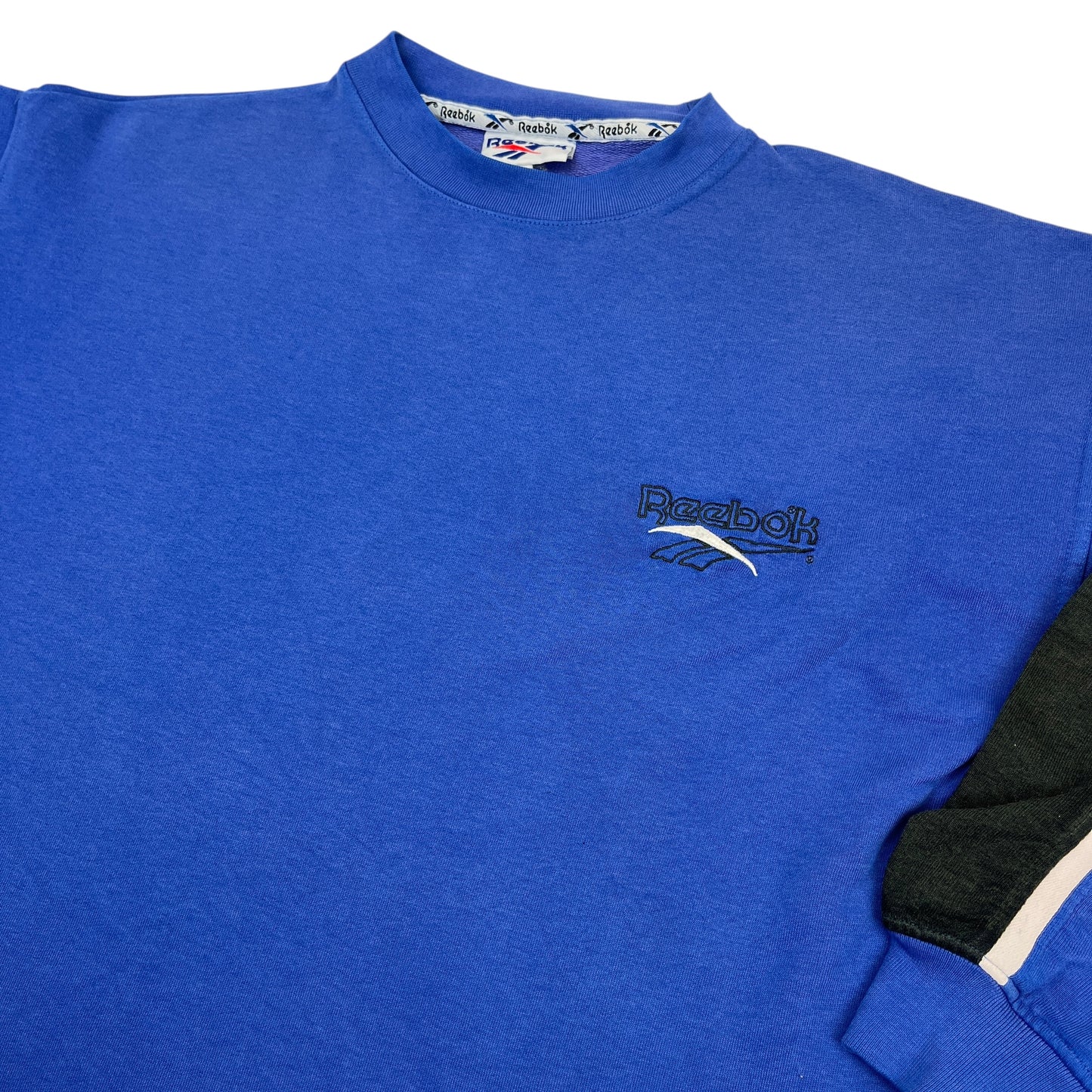 02834 Reebok 90s Sweater