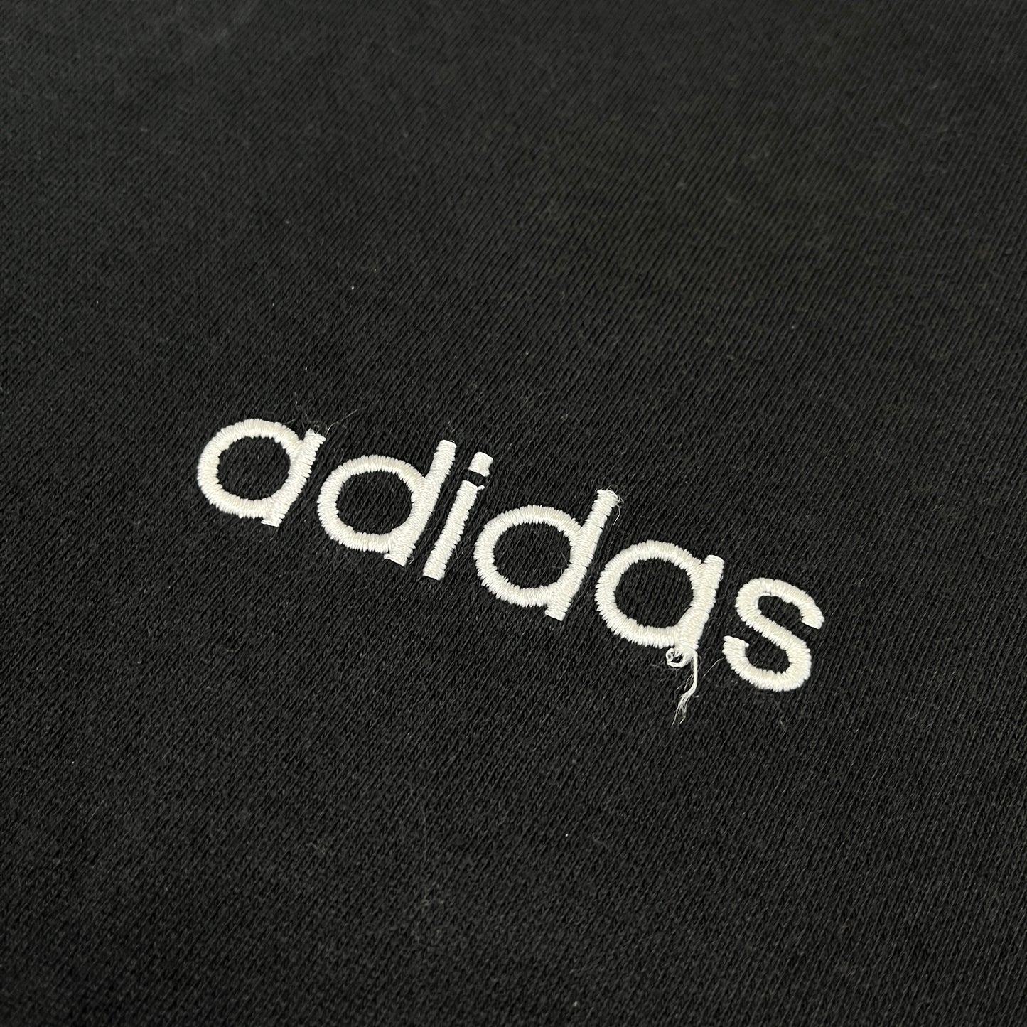 02370 Adidas 90s „Dikembe Mutombo“ Hooded Sweater