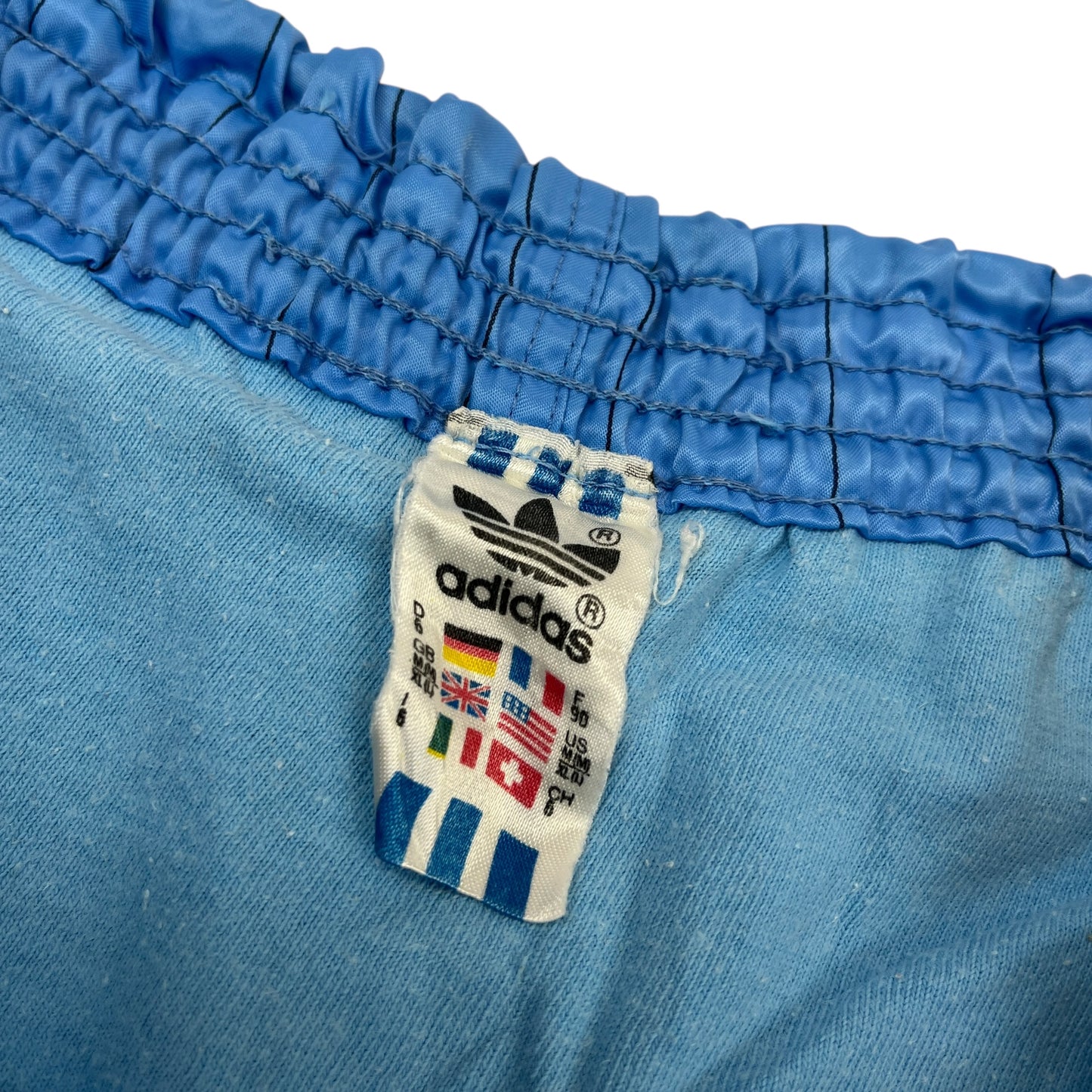 02764 Adidas 80s Shiny Shorts