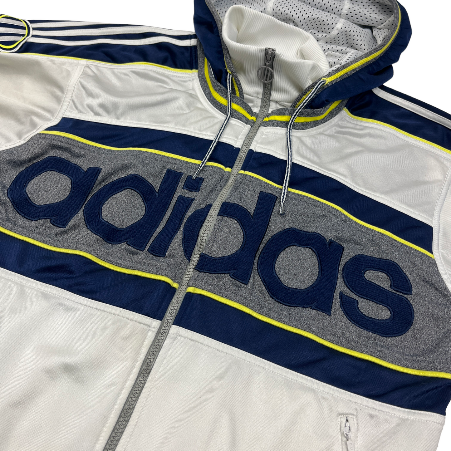 01916 Adidas 90s Tracktop