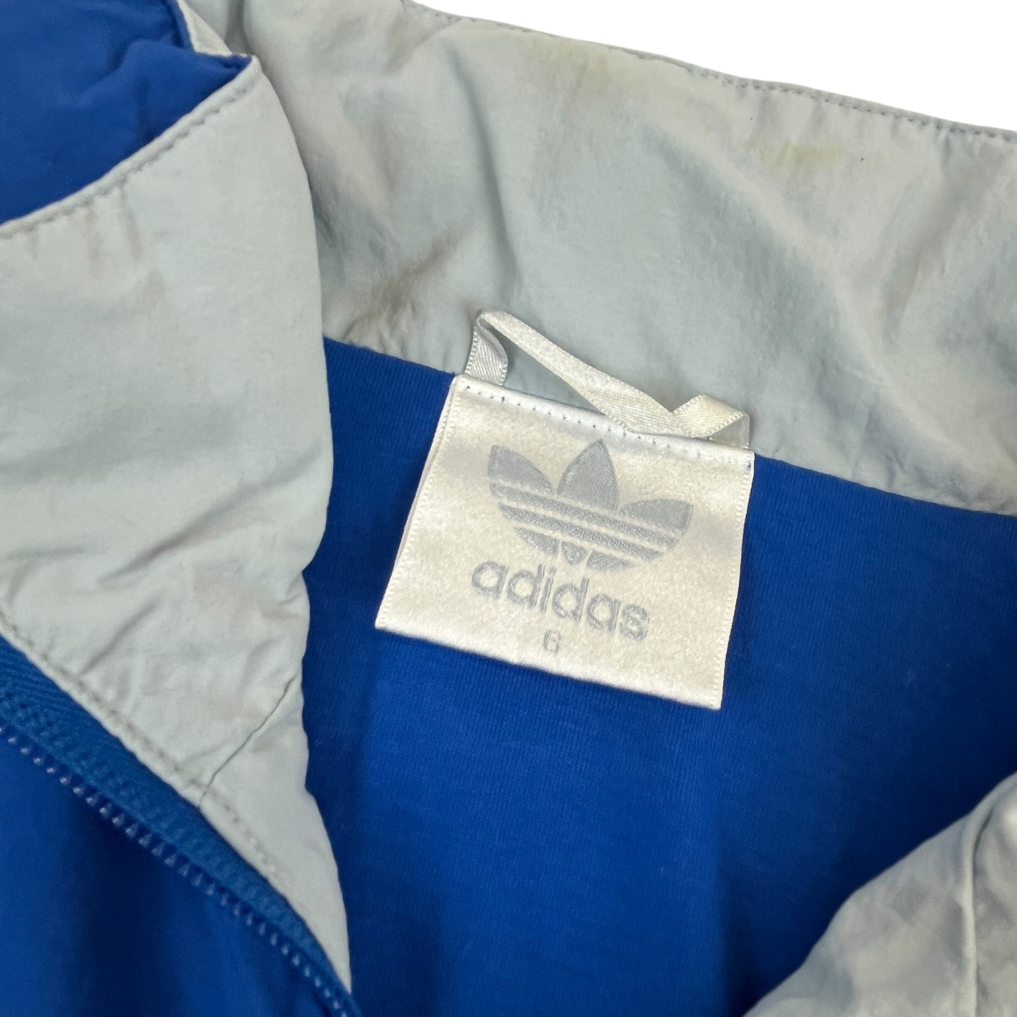 02676 Adidas 90s Tracktop