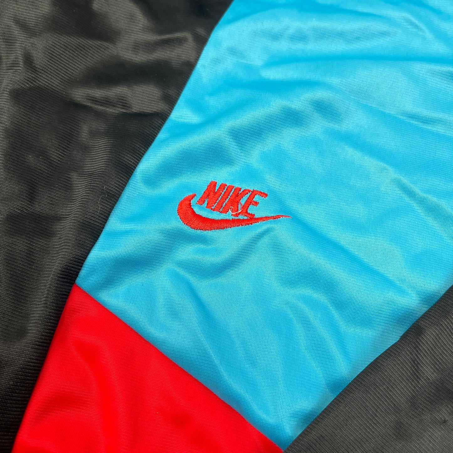 01883 Nike 80s Tracktop