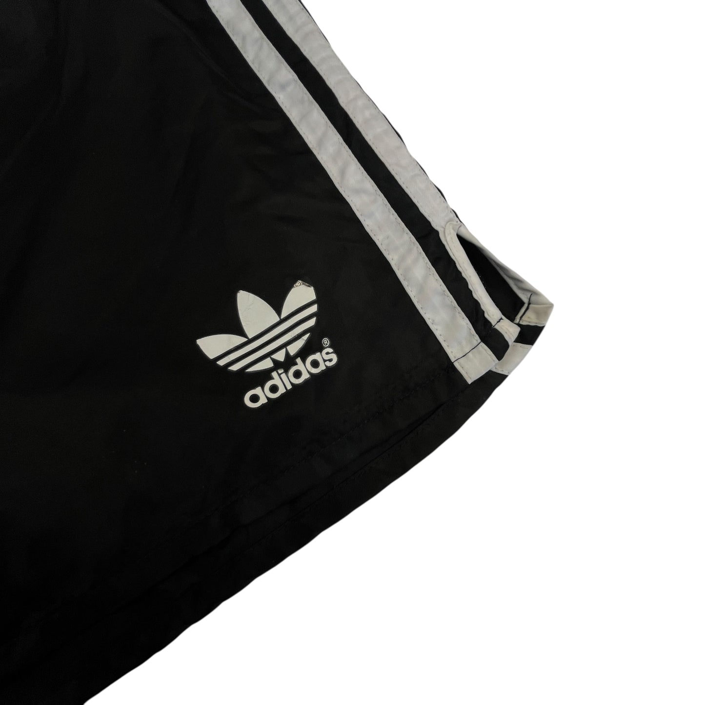 02765 Adidas 90s Shiny Shorts