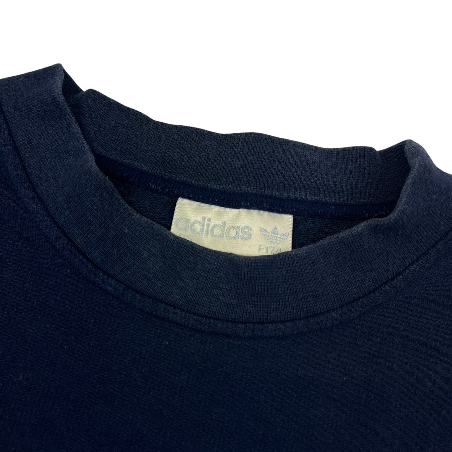 02392 Adidas 90s Sweater