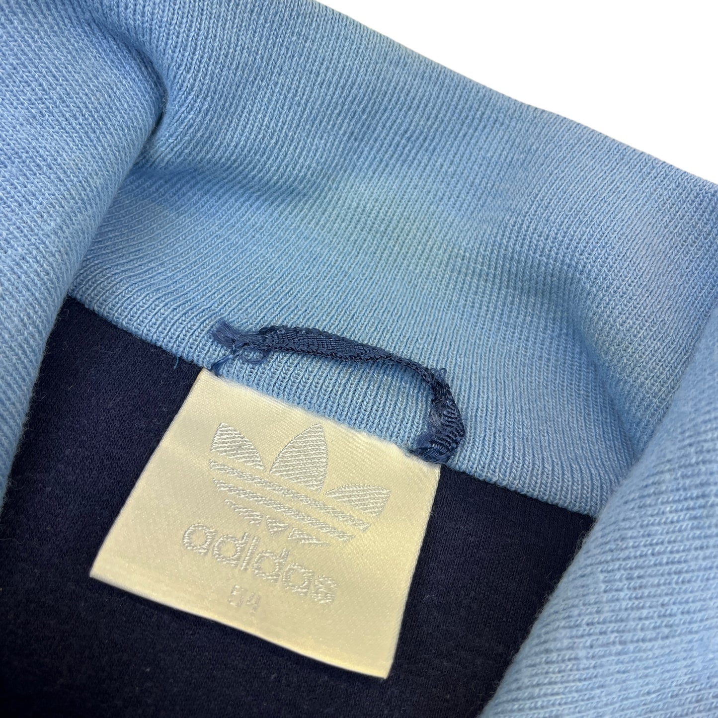 02375 Adidas 80s Tracktop