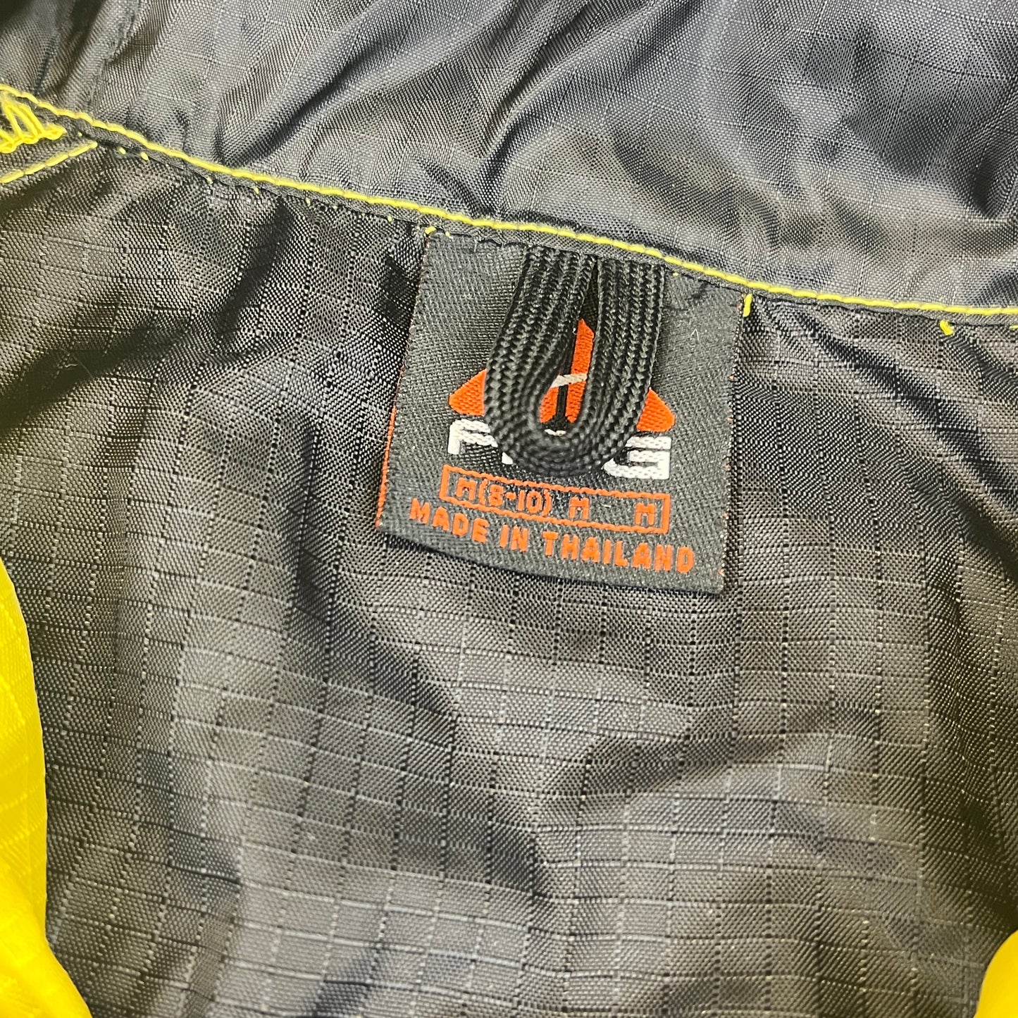 02318 Nike ACG Windbreaker