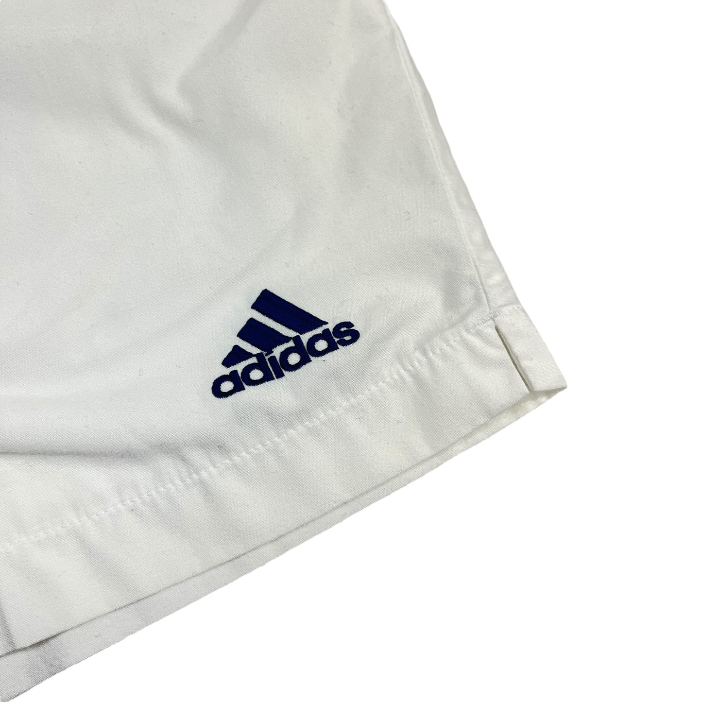 02881 Adidas 90s Tennis Shorts