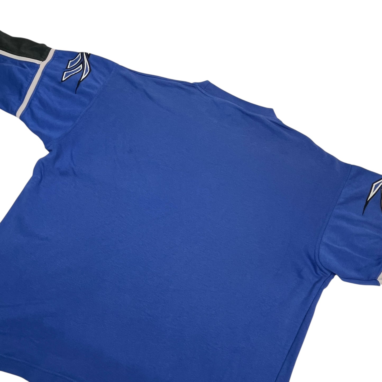 02834 Reebok 90s Sweater