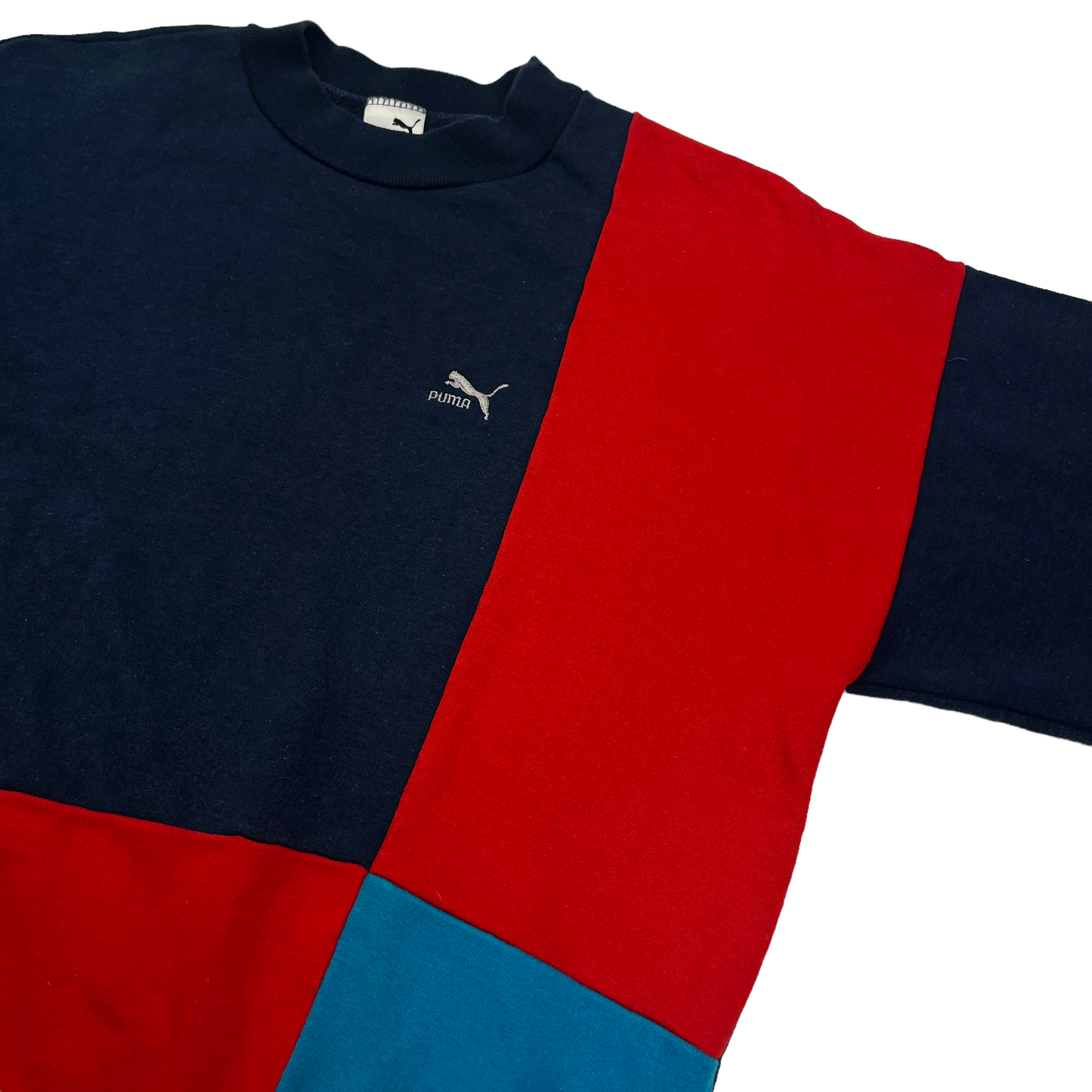 01910 Puma 80s Sweater