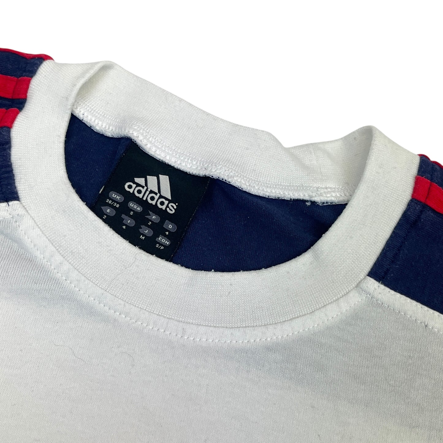 Adidas 2000s T-Shirt