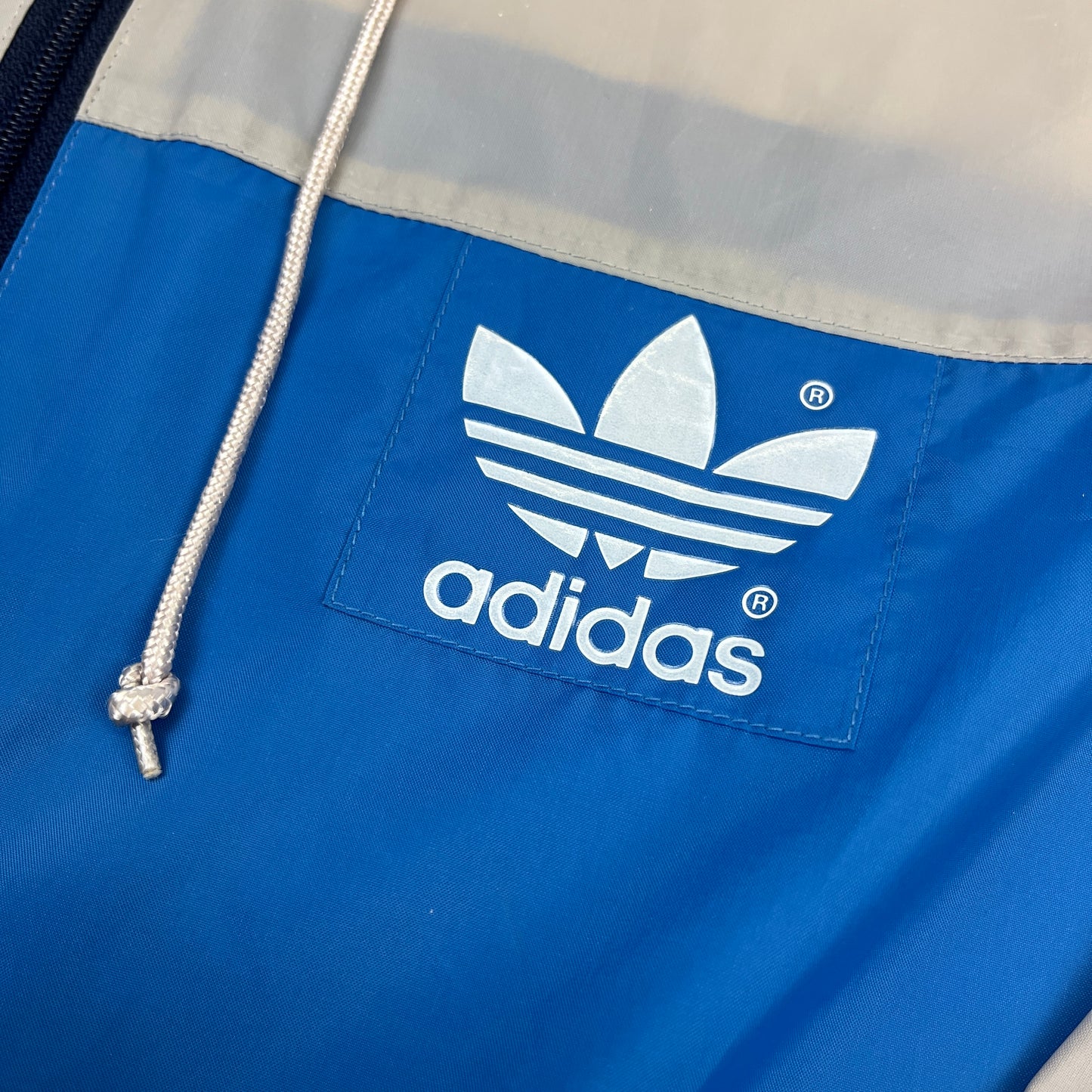02814 Adidas 80s Rainjacket
