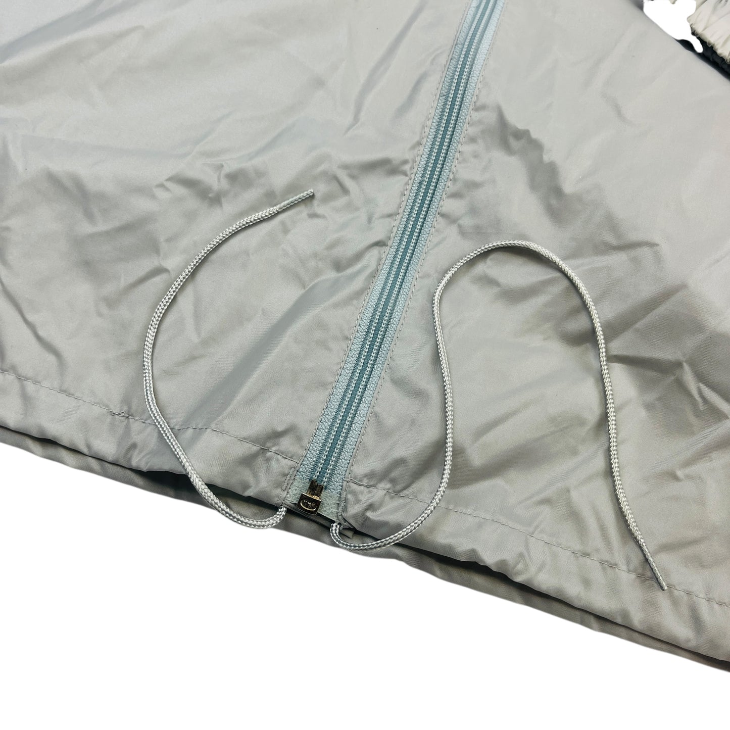 02678 Adidas 80s Rainjacket
