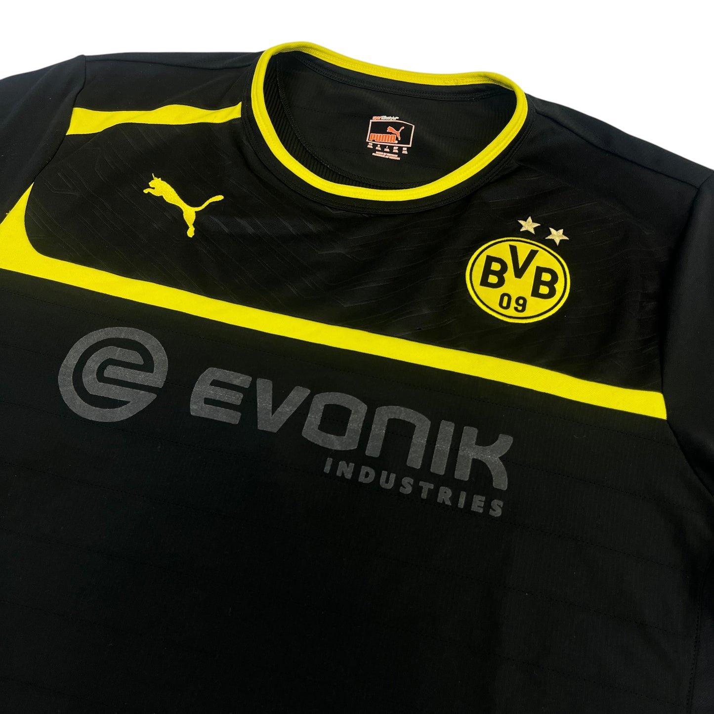 02636 Puma Borussia Dortmund 2016-2017 Away Jersey