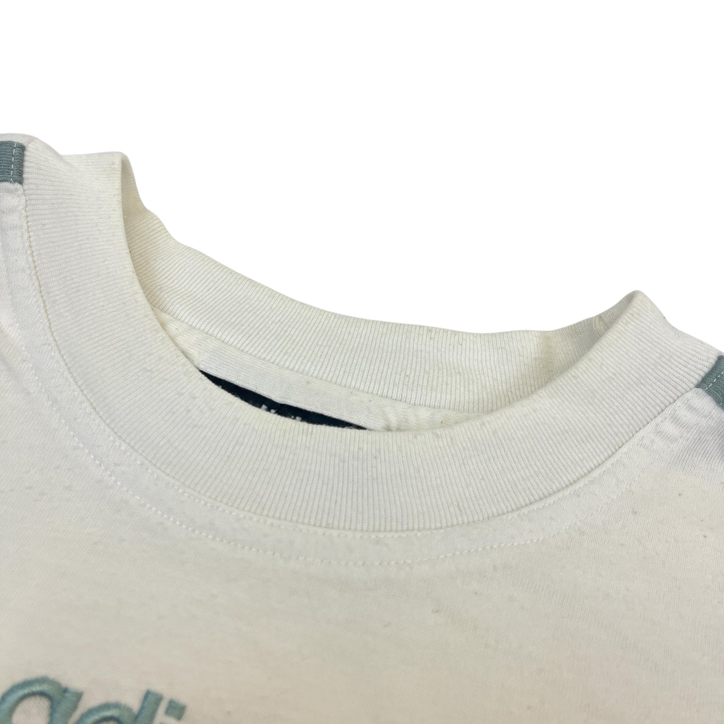 02897 Adidas 90s Tshirt
