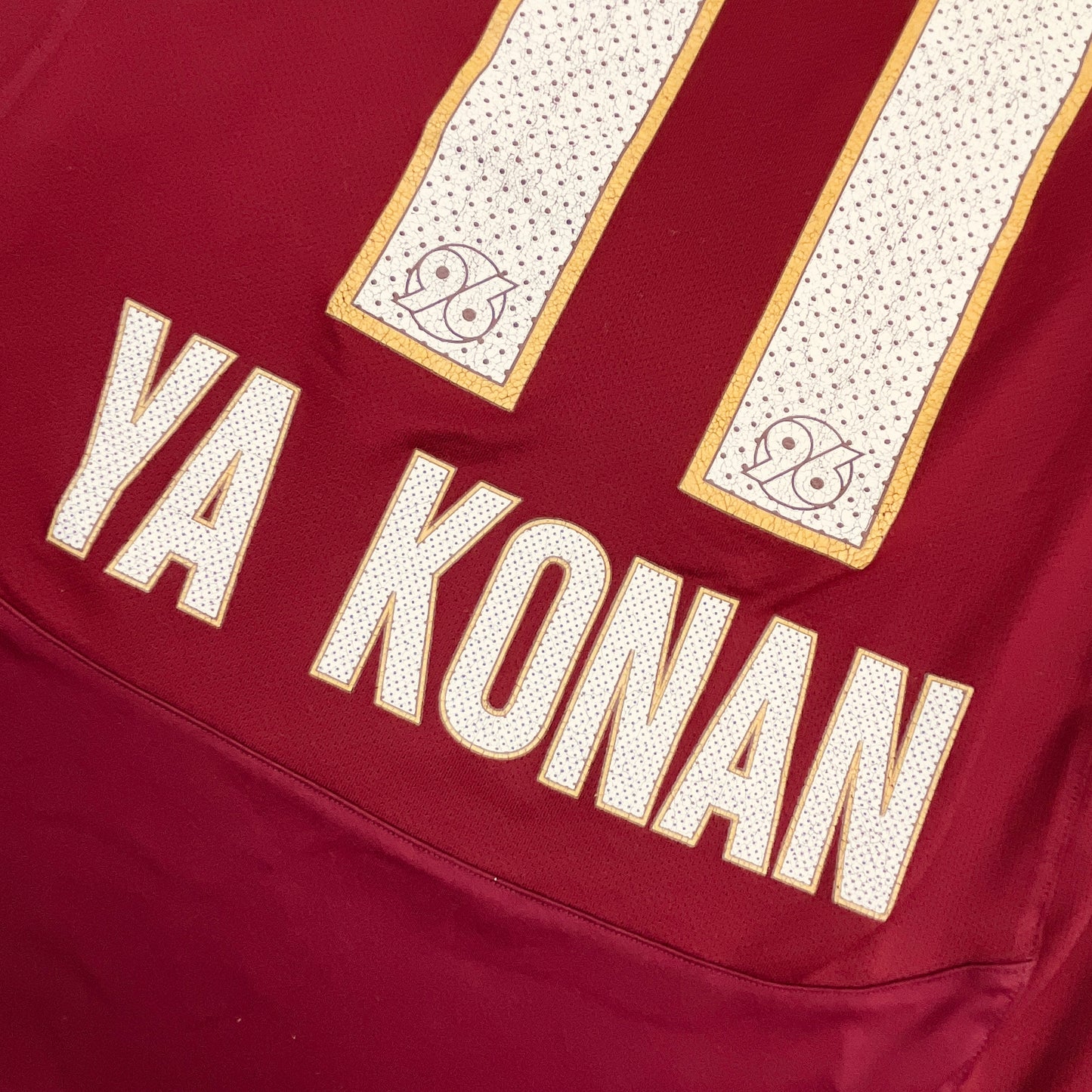 03072 Under Armour Fortuna Düsseldorf “Didier Ya Konan” 2010-2011 Home Jersey