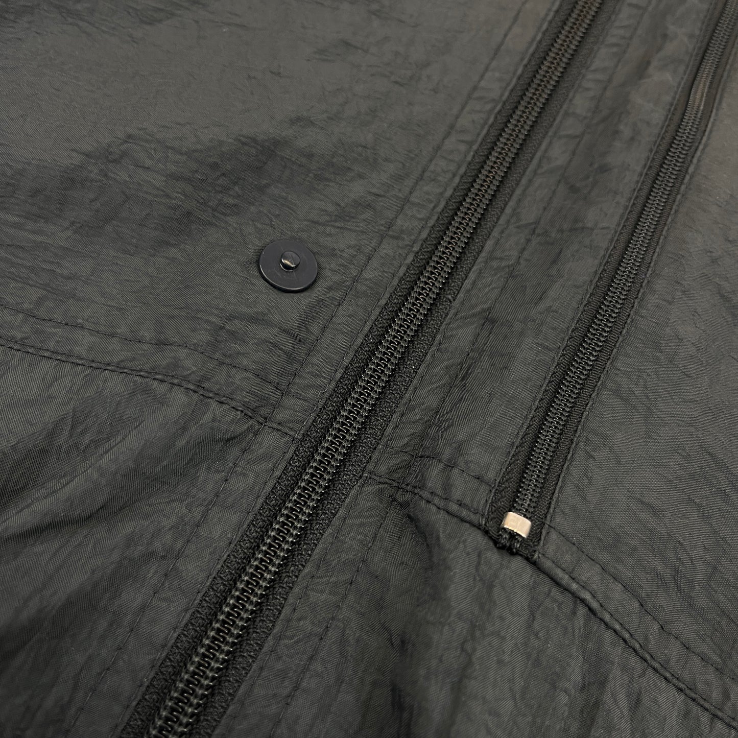 02202 Nike „the roads are always open“ 90s windbreaker