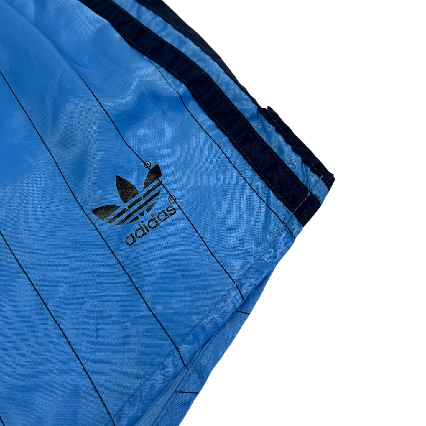 02764 Adidas 80s Shiny Shorts