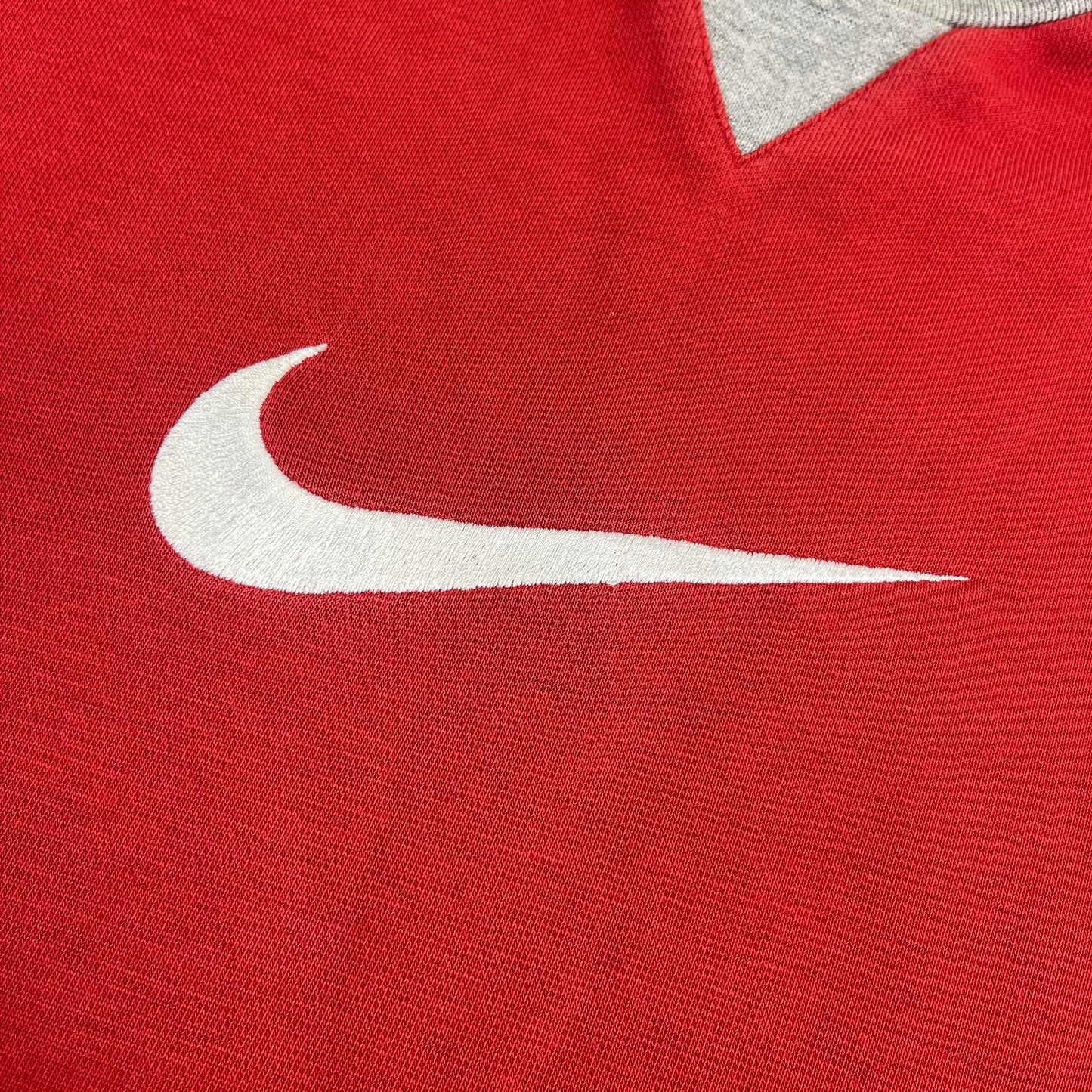 02683 Nike Y2K Swoosh Sweater