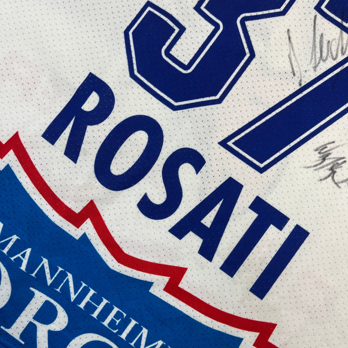 EWALD ADLER MANNHEIM Mike Rosati „team signed“ 2001/02 Icehockey Jersey.