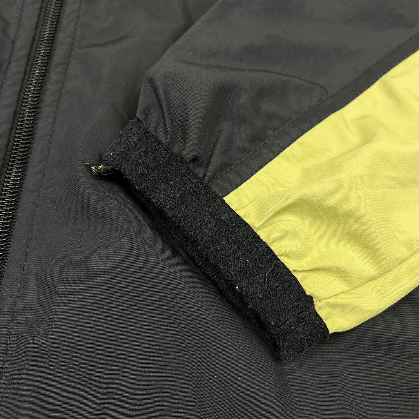 02309 Nike Y2K Tracktop