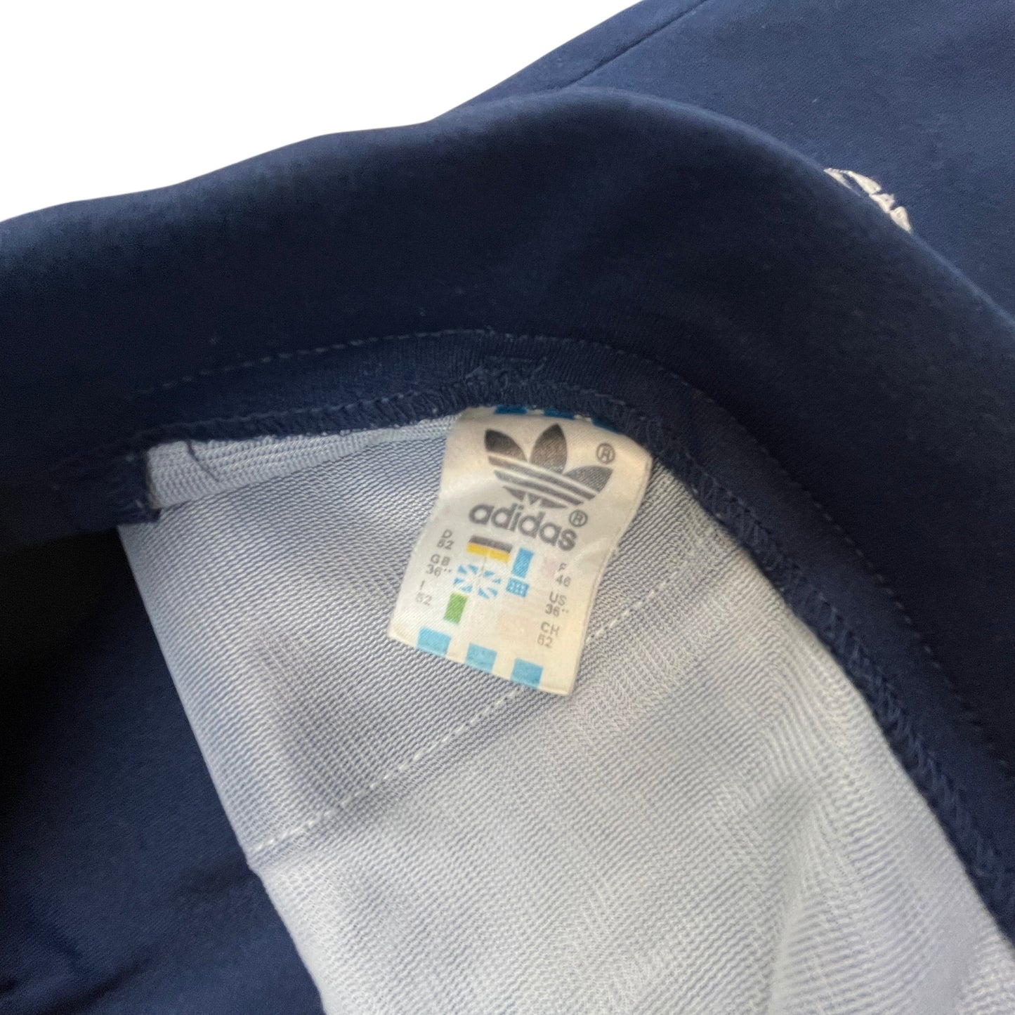 02891 Adidas 80s Tennis Shorts