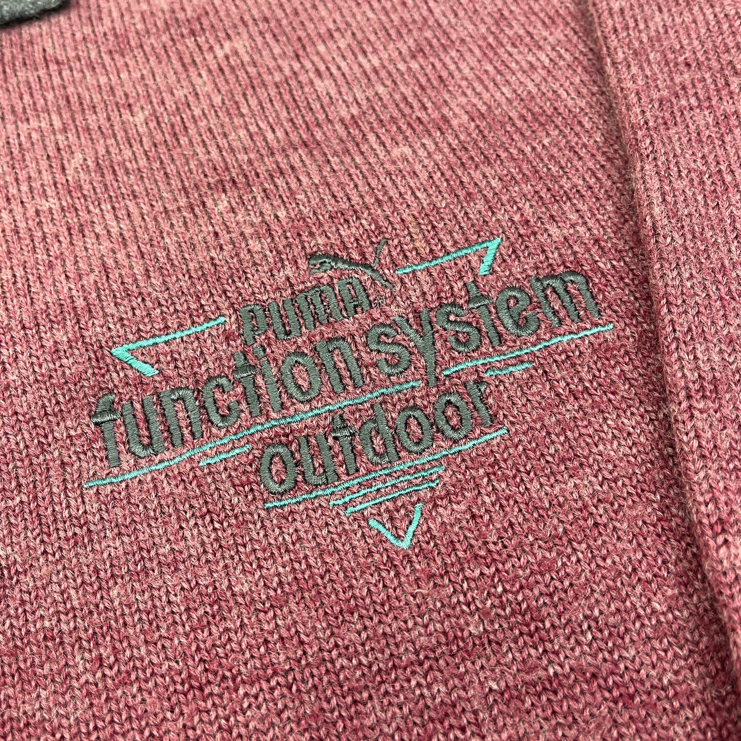 01872 Puma 90s knitted Sweater