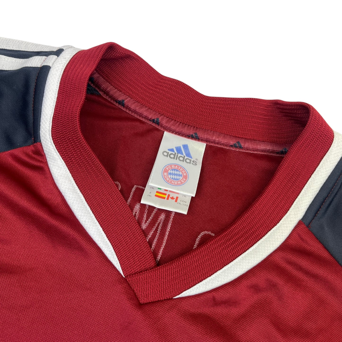 02702 Adidas FC Bayern München Owen Hargreves 2001-2002 Home Jersey