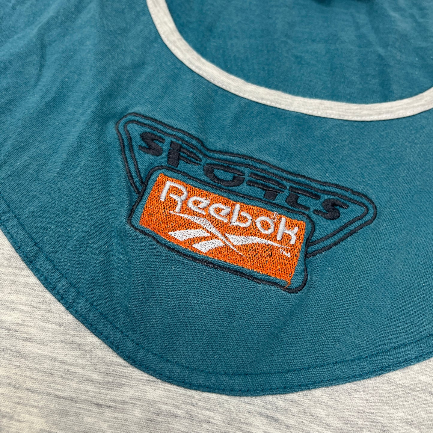 01976 Reebok 90s Tanktop