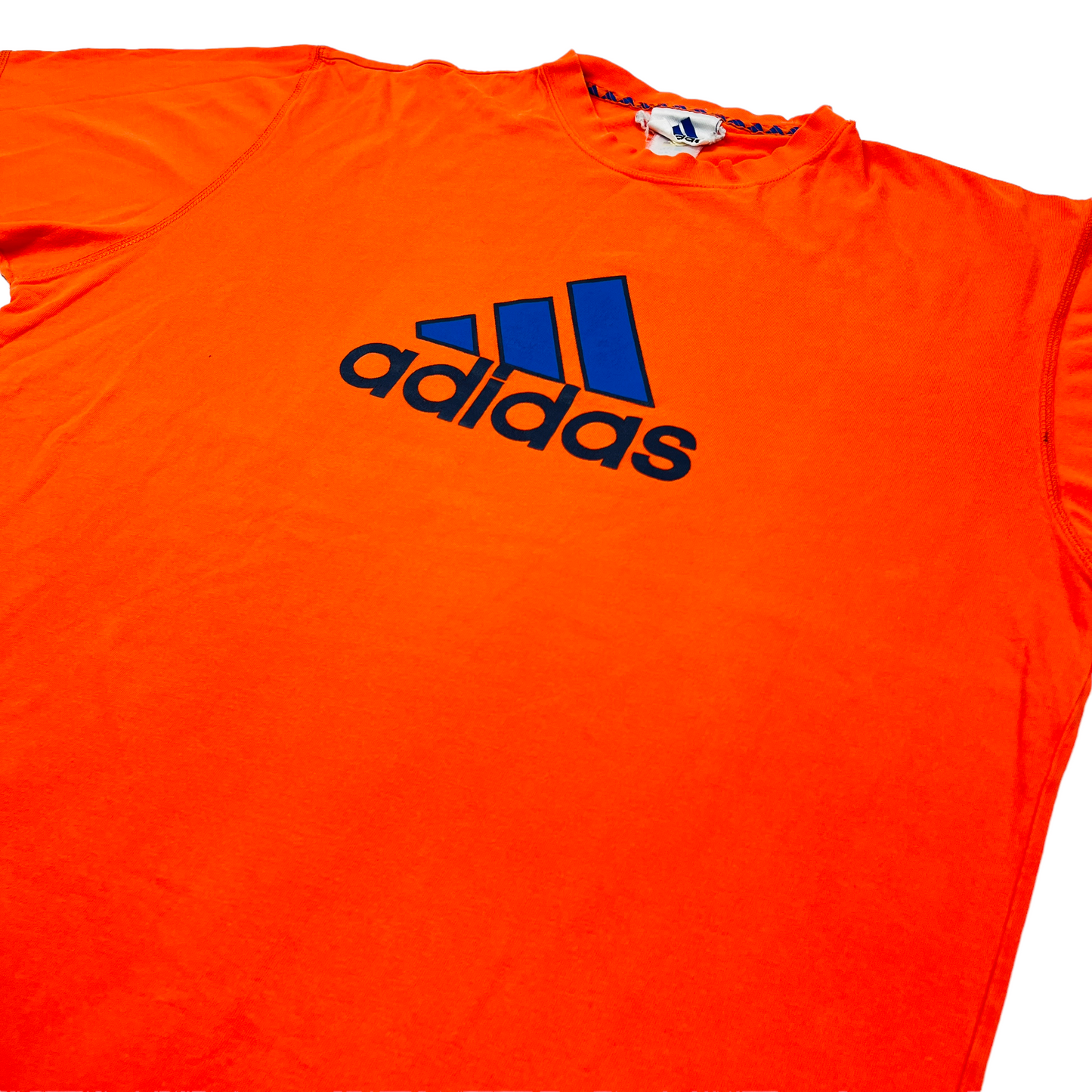 01448 Adidas 90s Tshirt