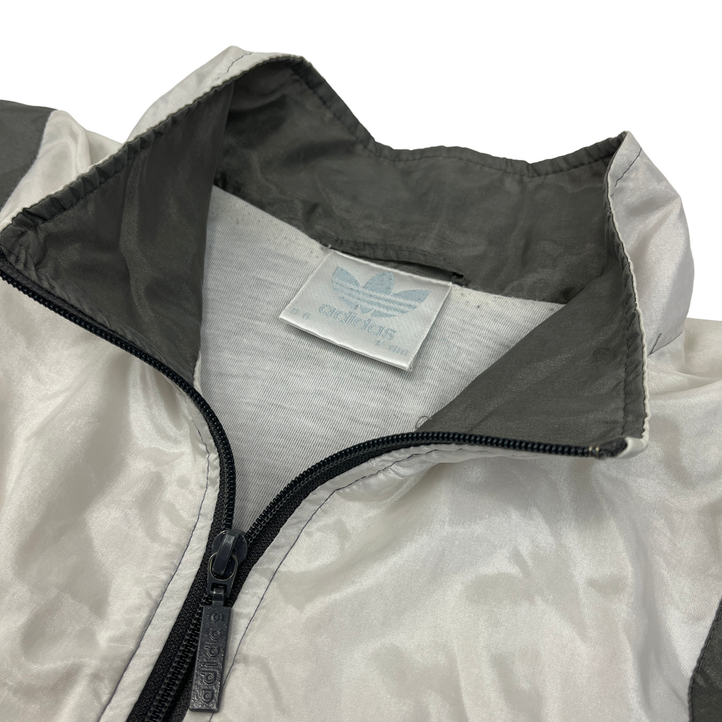 01440 Adidas Vintage Tracktop