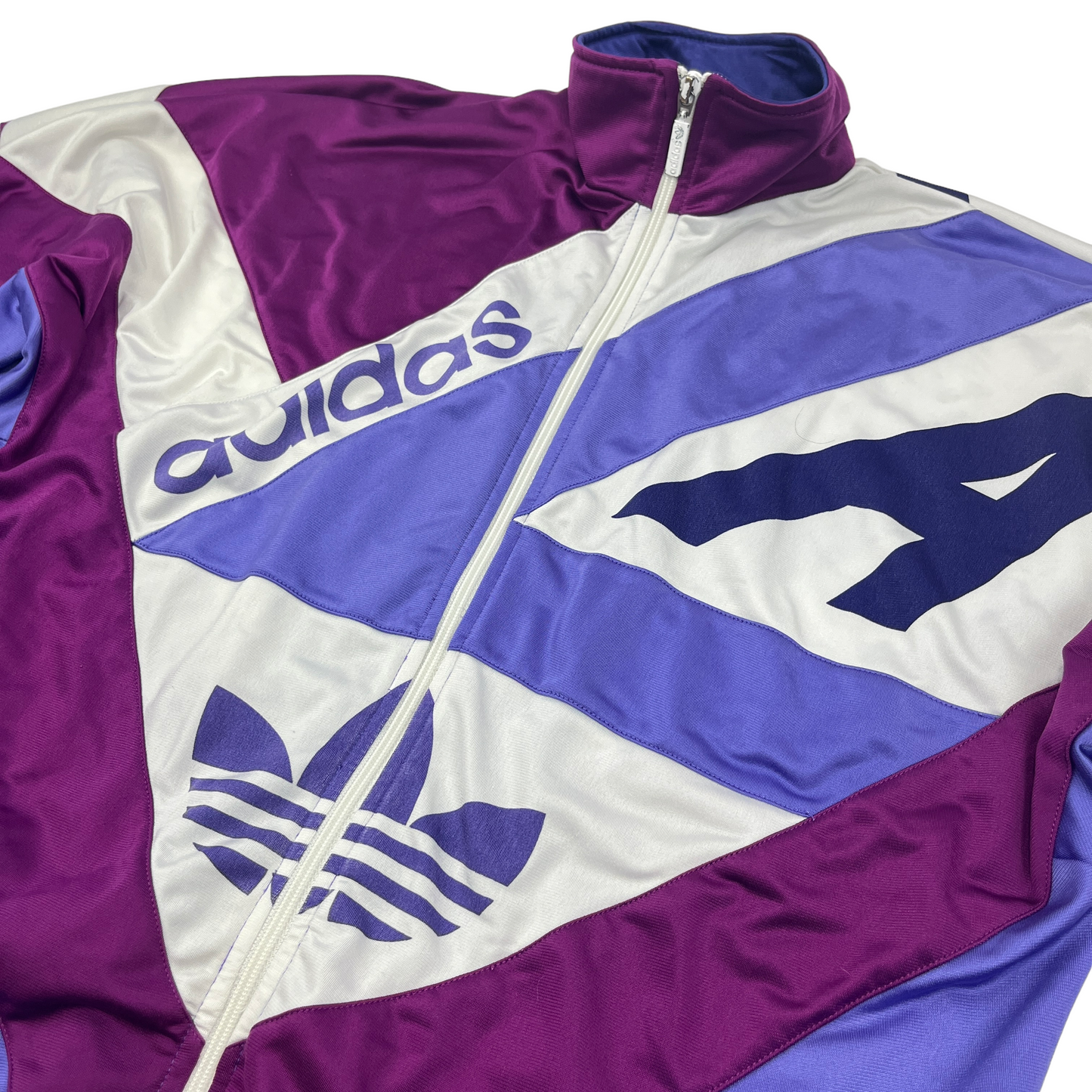 01491 Adidas Vintage Tracktop