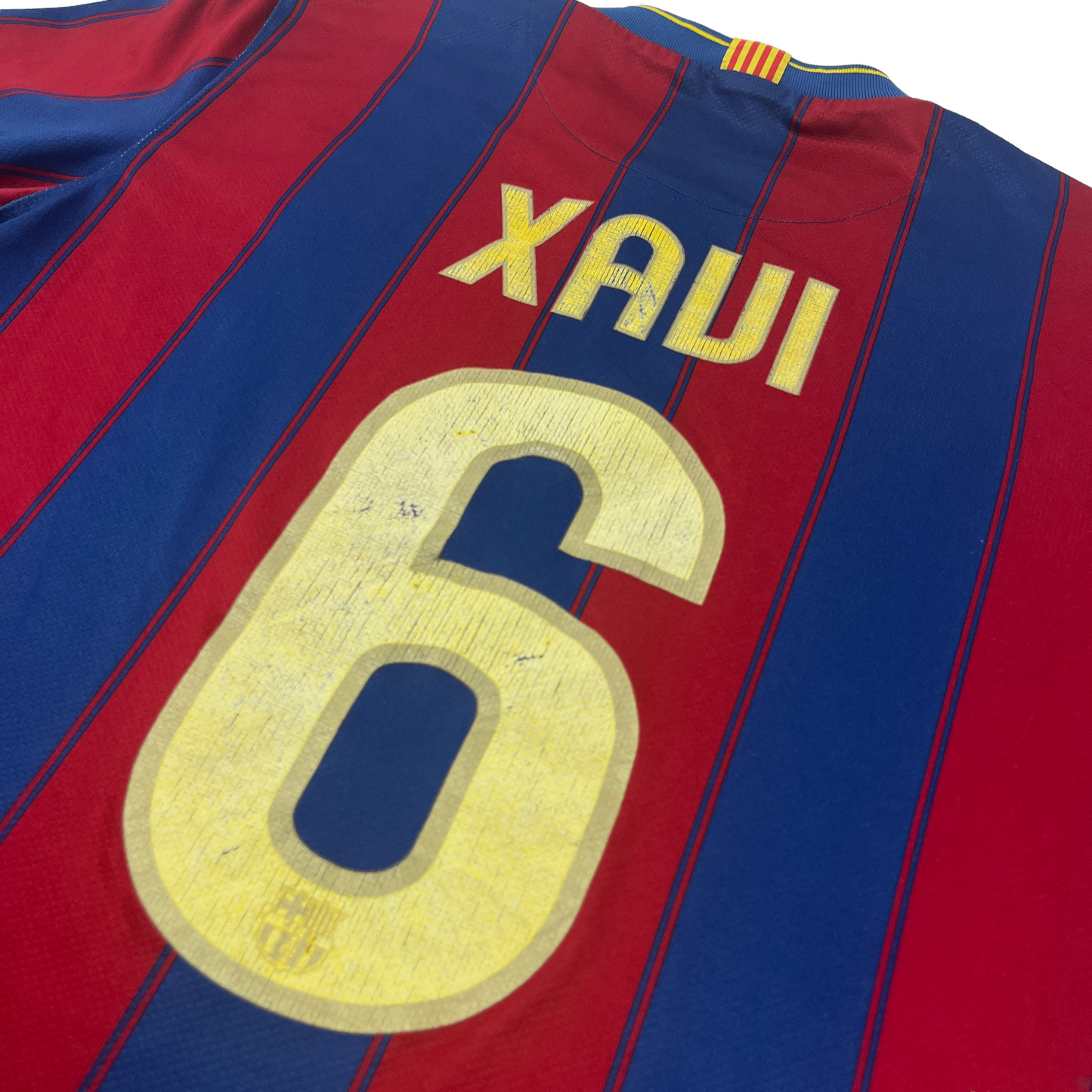 01580 Nike FC Barcelona Xavi Iniesta 2006-2007 Home Jersey