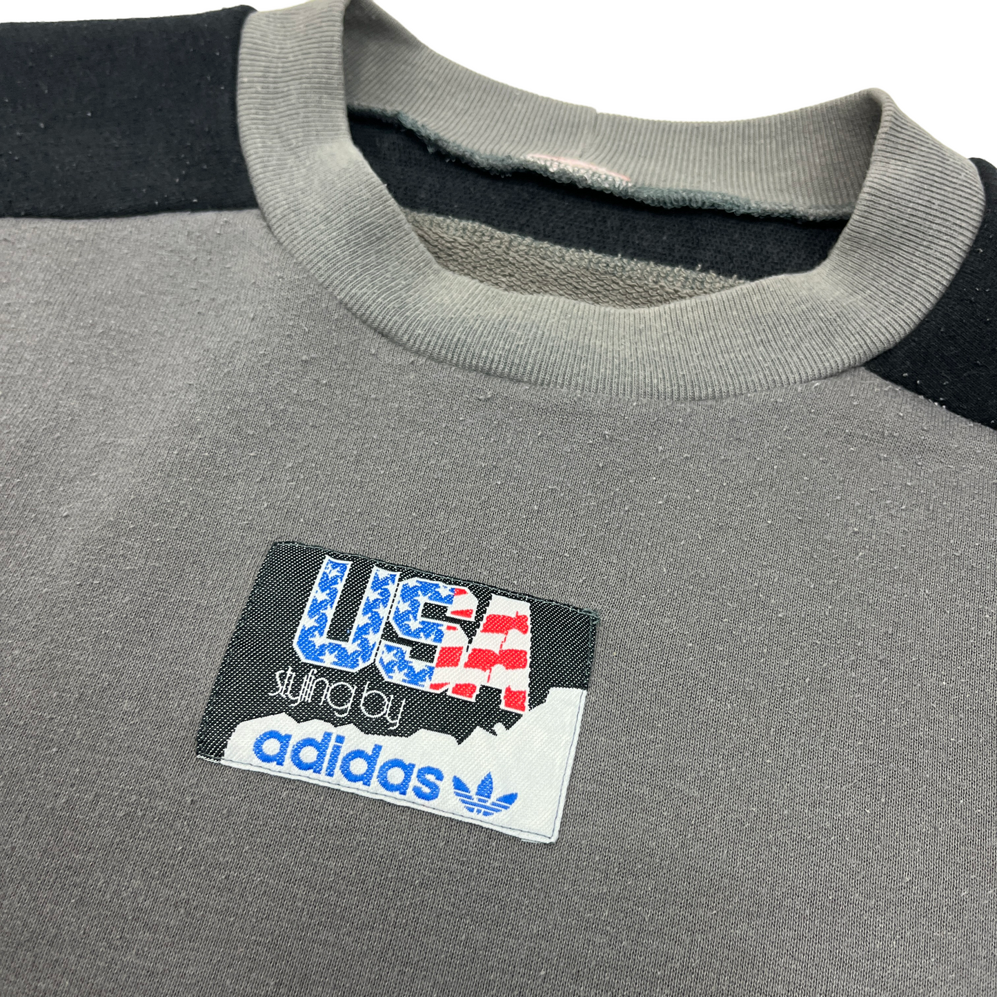 01652 Adidas „USA“ 80s Sweater