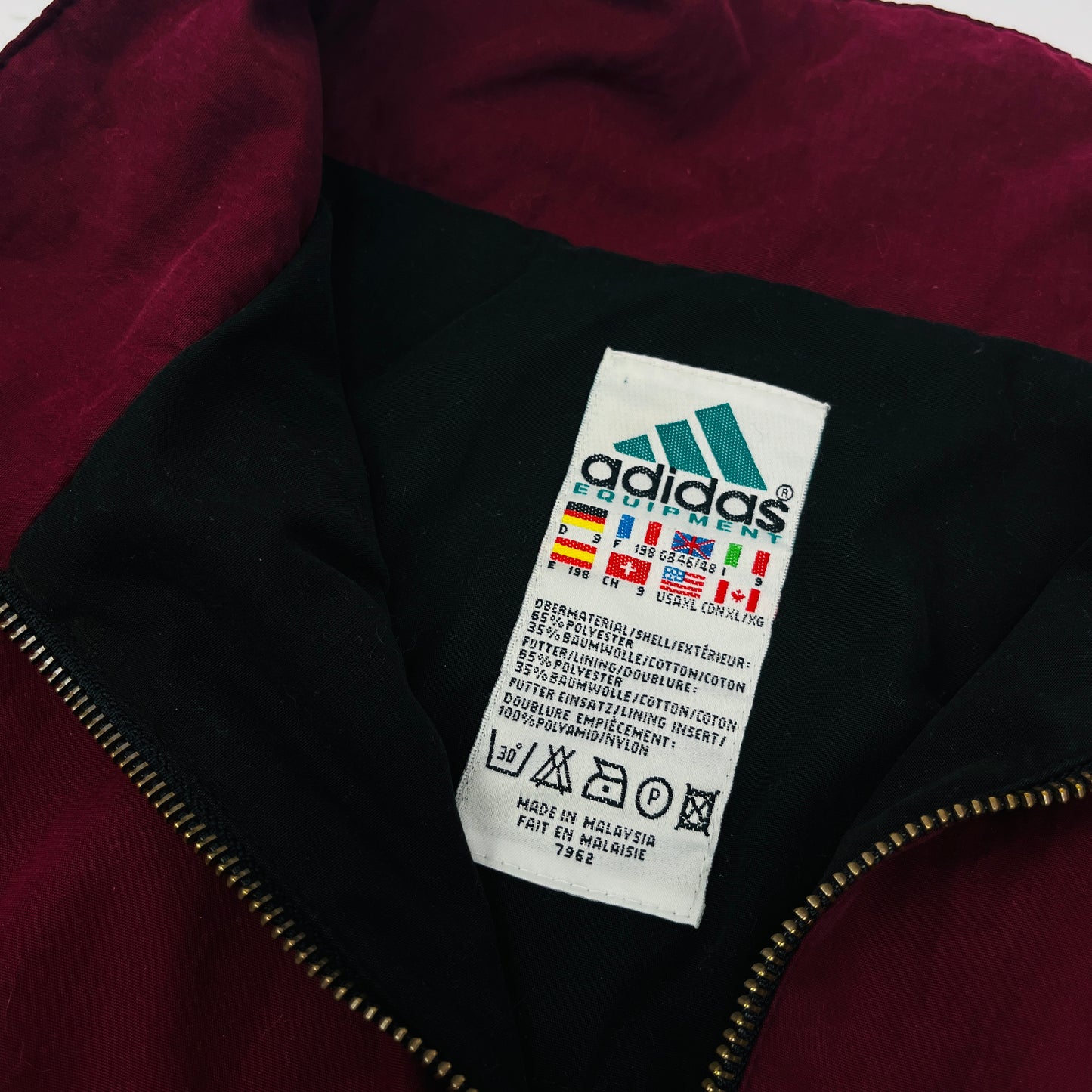 01561 Adidas Vintage Equipment Tracktop