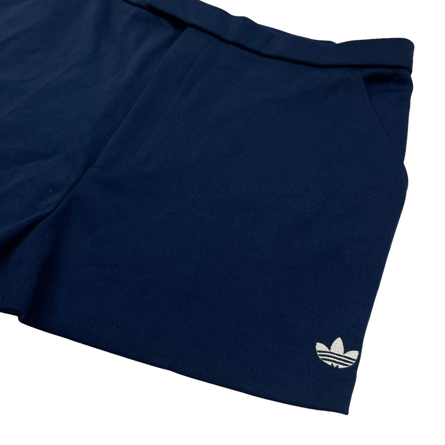 01556 Adidas 80s Tennis Shorts
