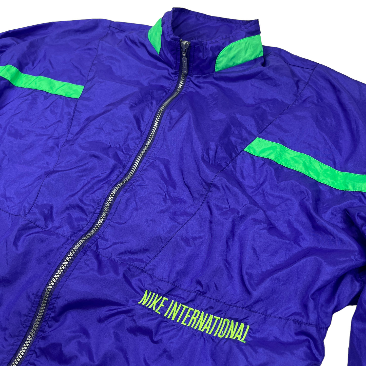 01567 Nike International Vintage Tracktop
