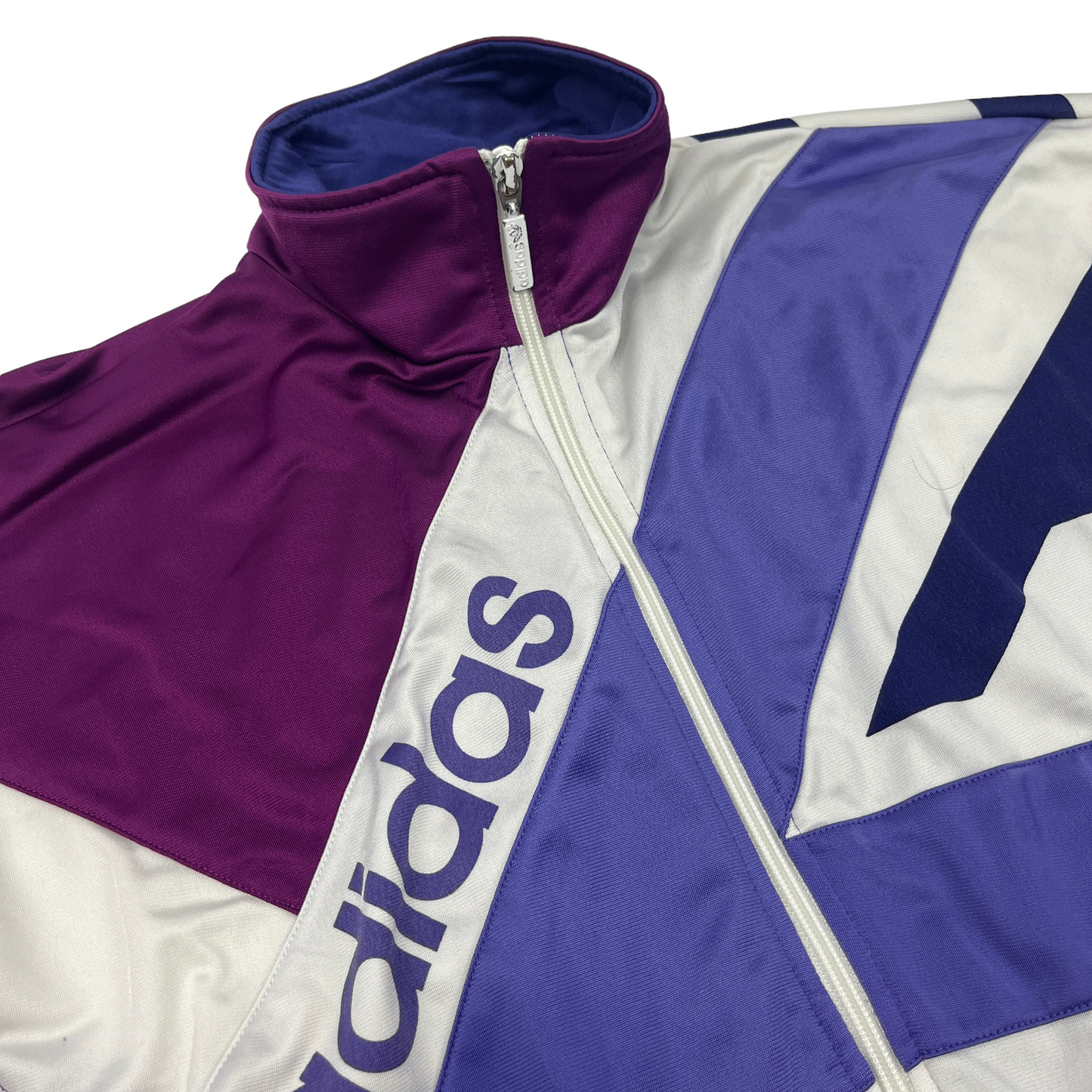 01491 Adidas Vintage Tracktop