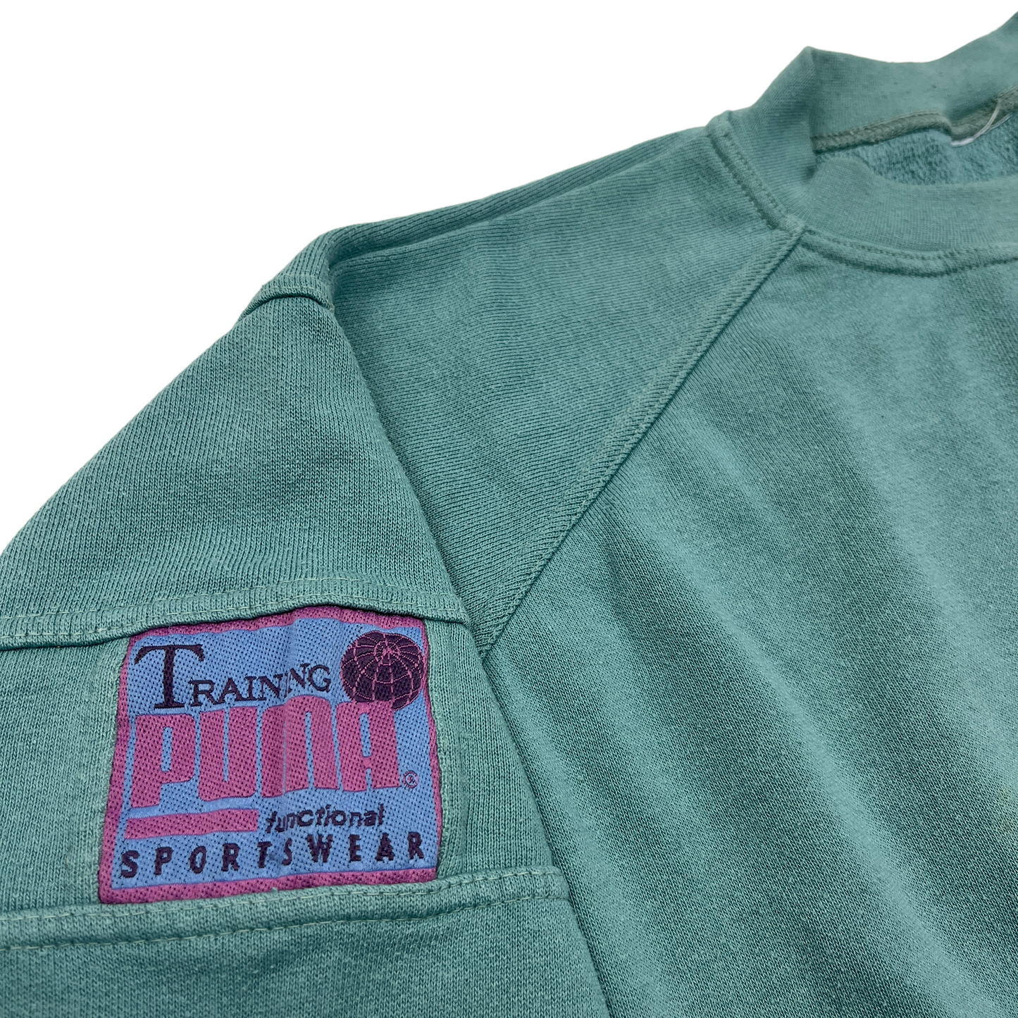 01651 Puma 80s Sweater