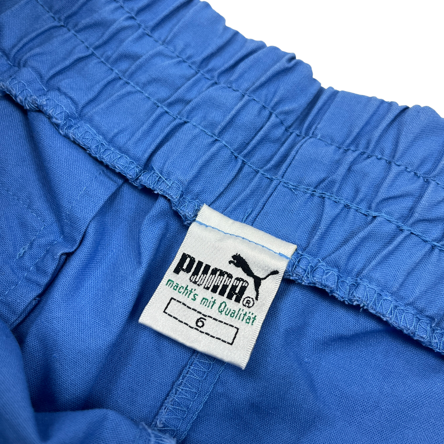 01542 Puma 80s Trackshorts