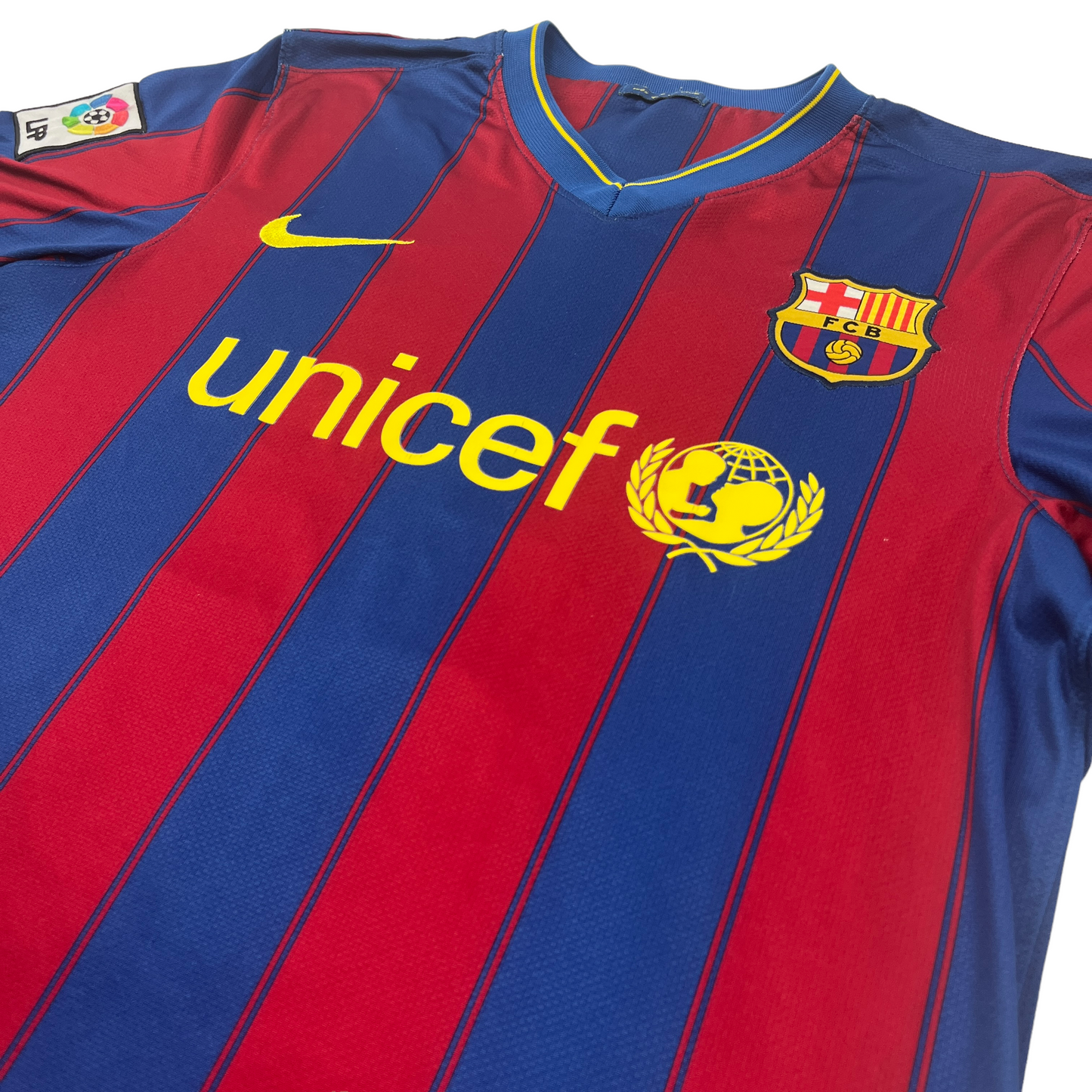01580 Nike FC Barcelona Xavi Iniesta 2006-2007 Home Jersey