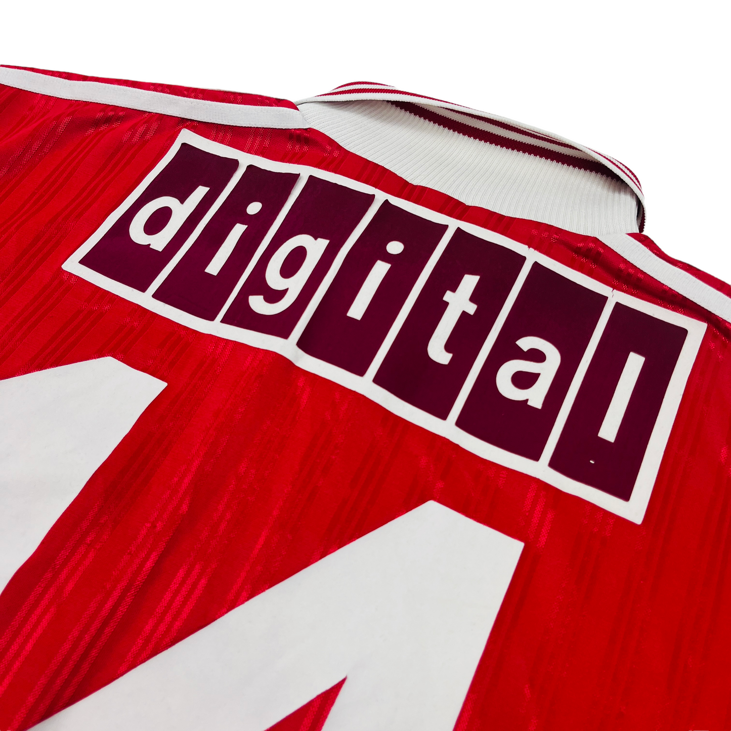 01616 Adidas rare Slovan Liberece 90s Jersey