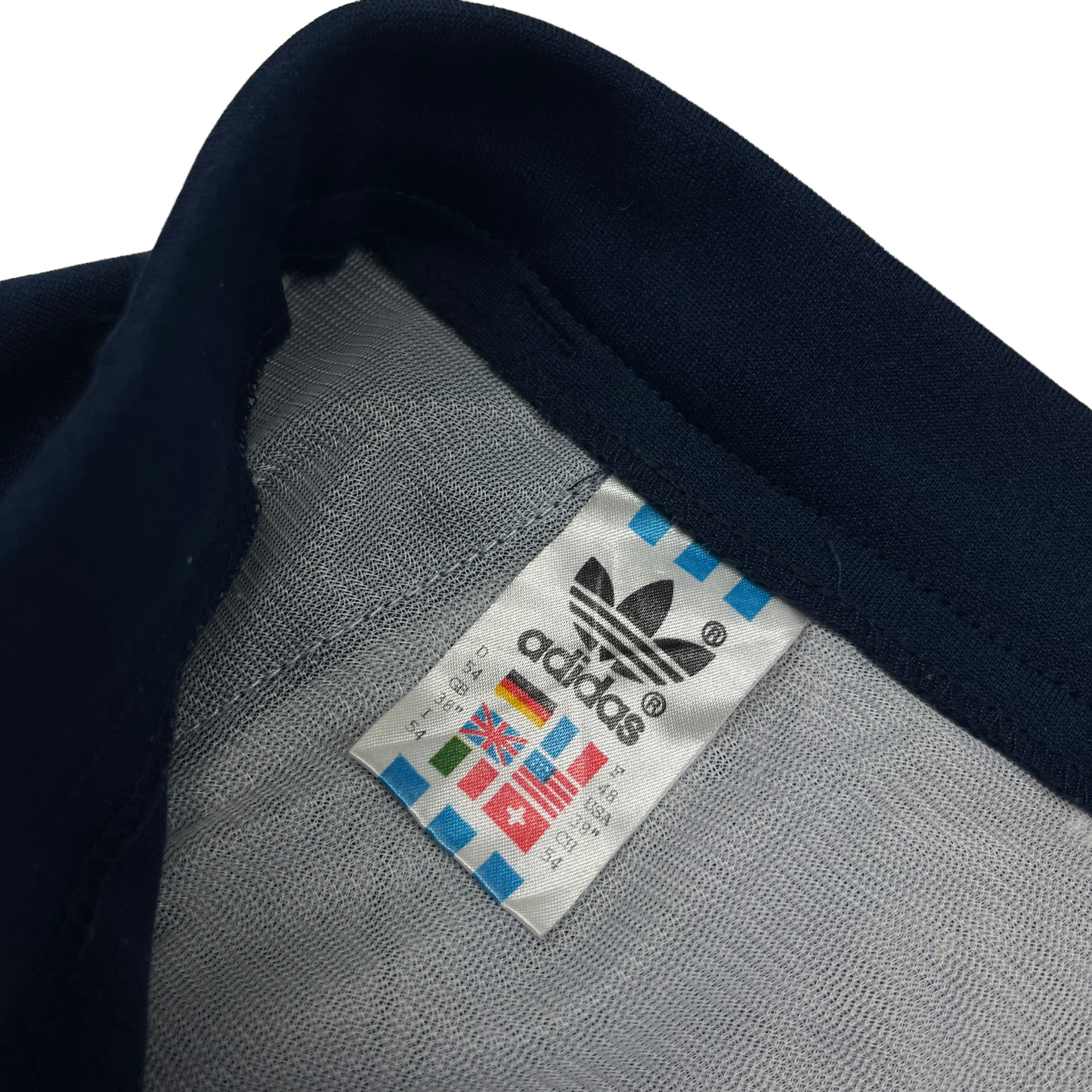 01556 Adidas 80s Tennis Shorts