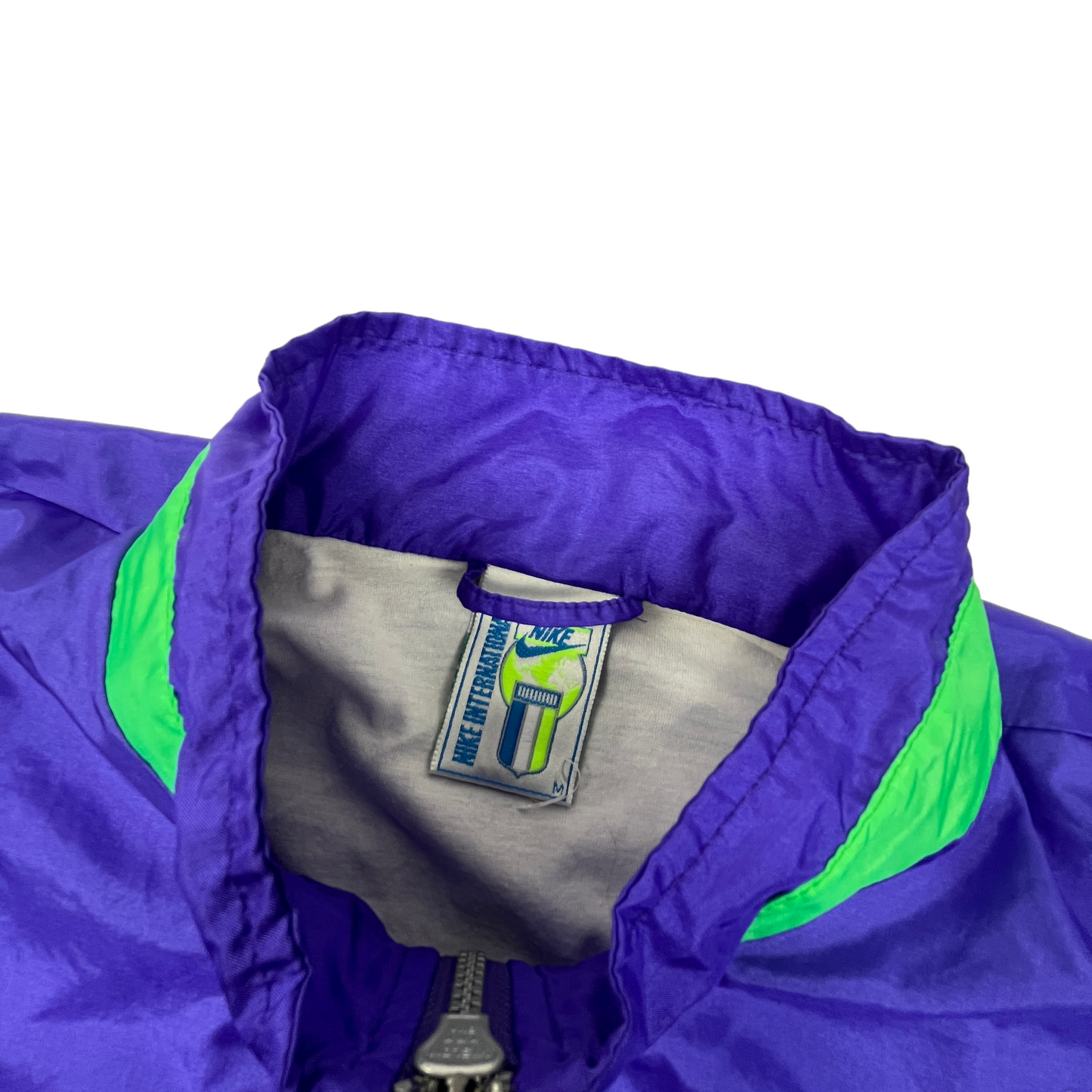 01567 Nike International Vintage Tracktop