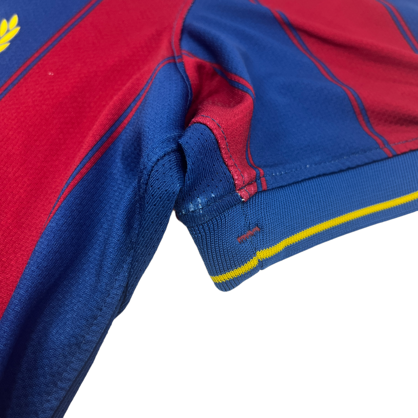 01580 Nike FC Barcelona Xavi Iniesta 2006-2007 Home Jersey